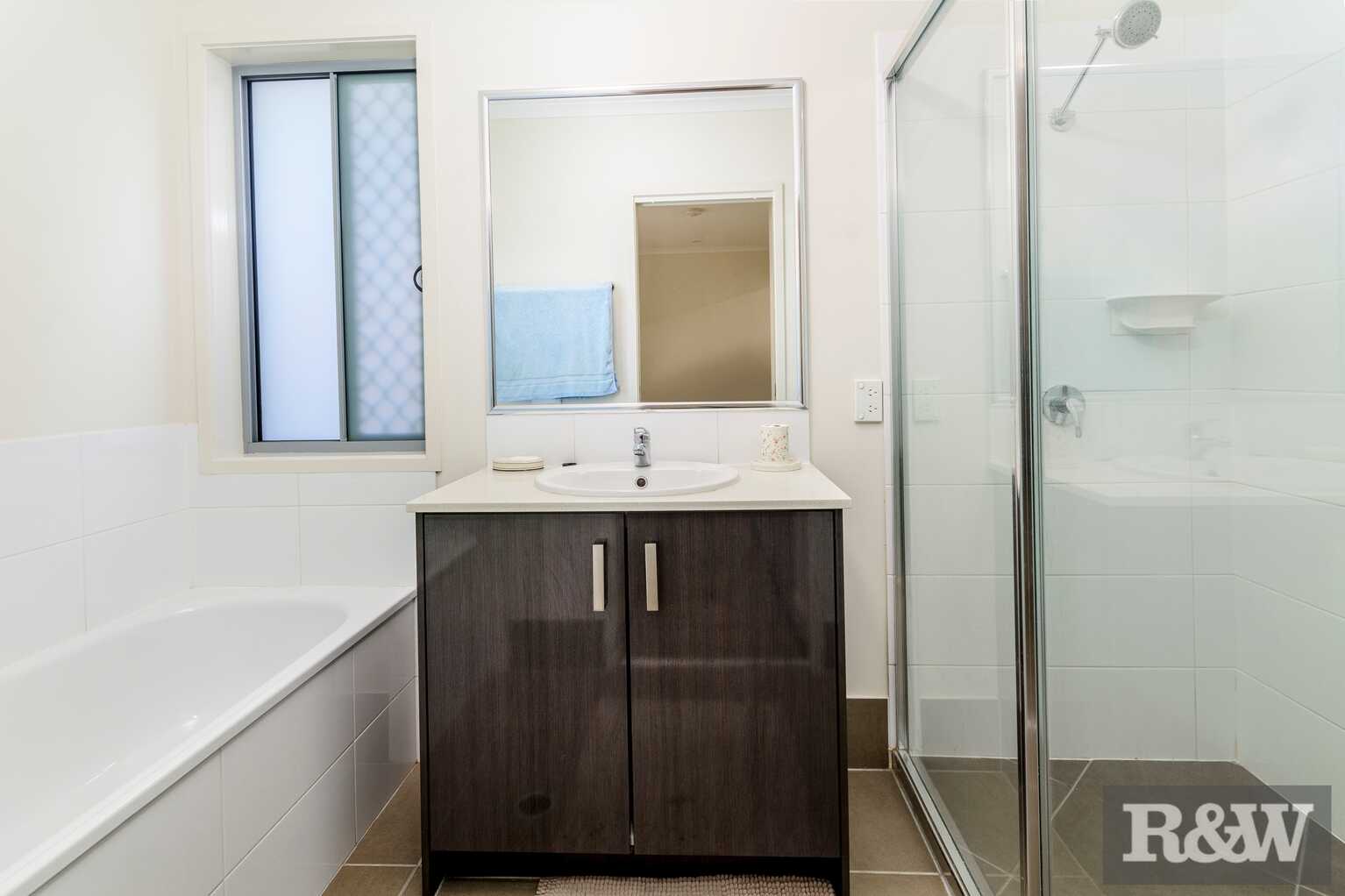 10 Lehmann Circuit Caboolture South