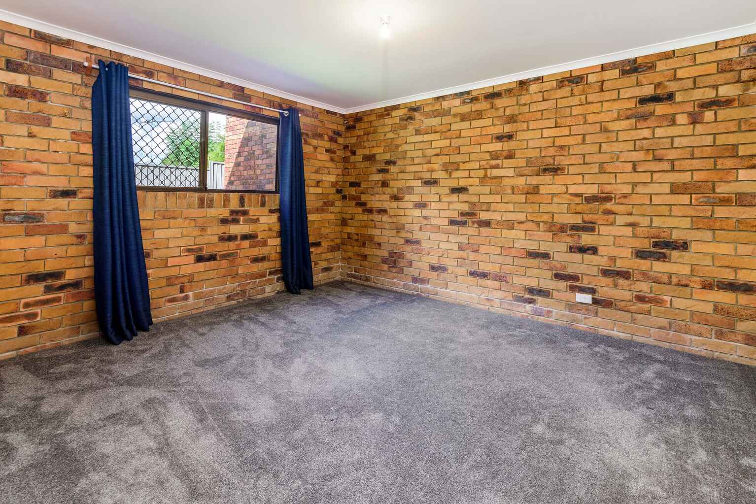 43 Valley Drive Caboolture 43 Valley Drive Caboolture