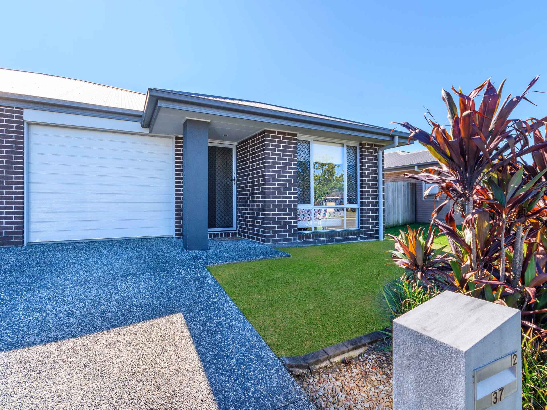 2/37 Cottrill Road Caboolture
