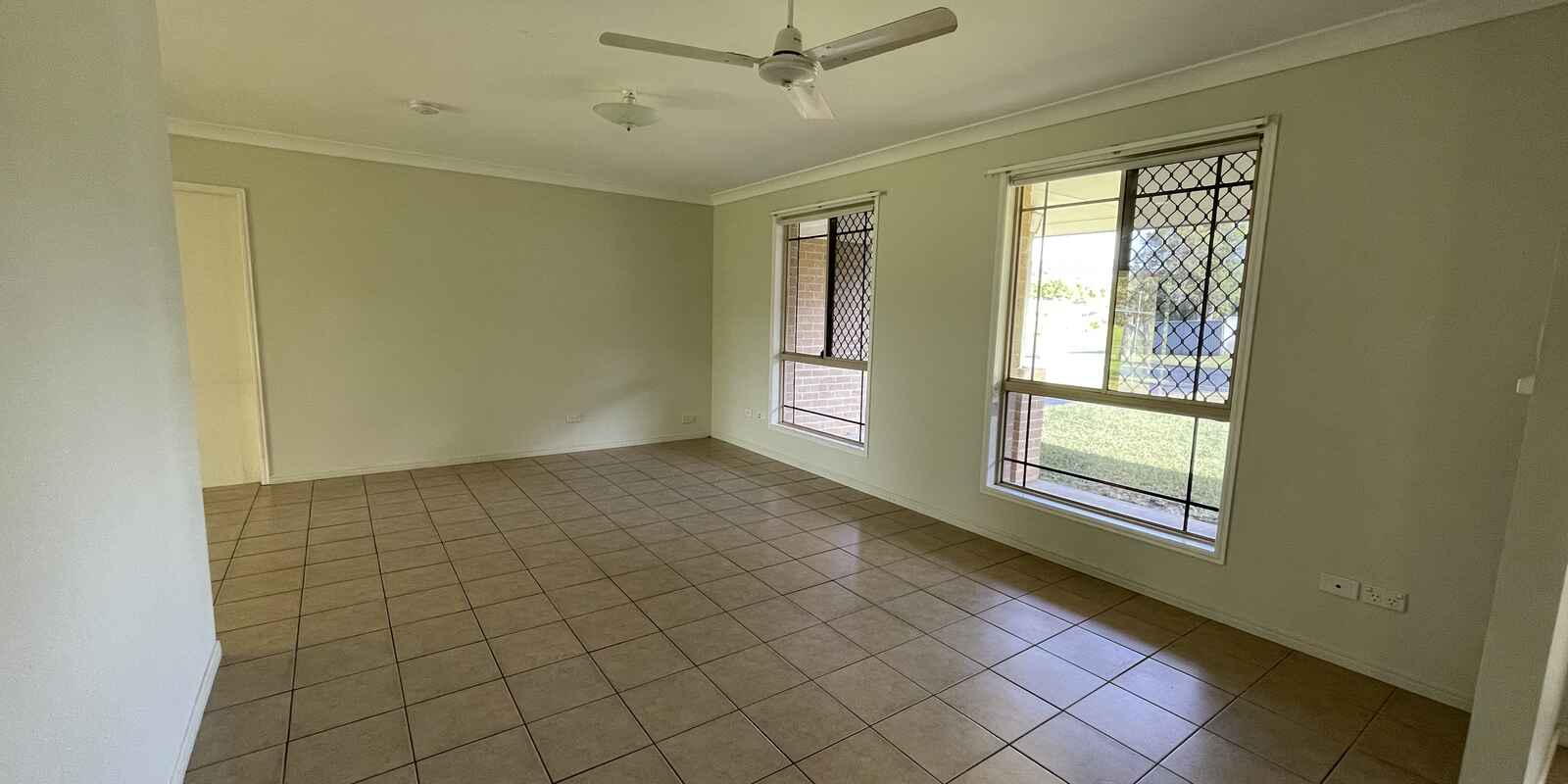 24 Kendall Road Bellmere