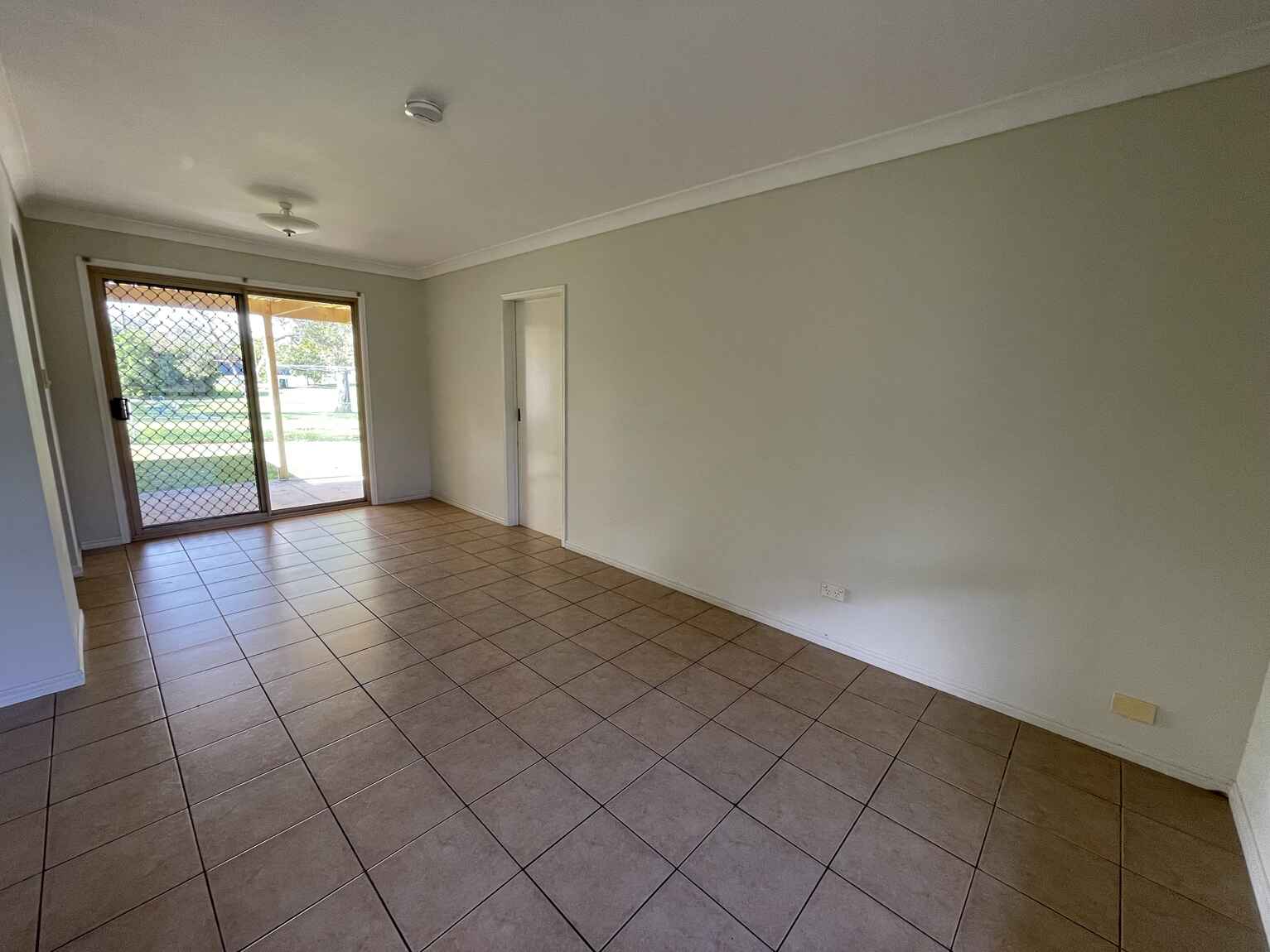 24 Kendall Road Bellmere 24 Kendall Road Bellmere