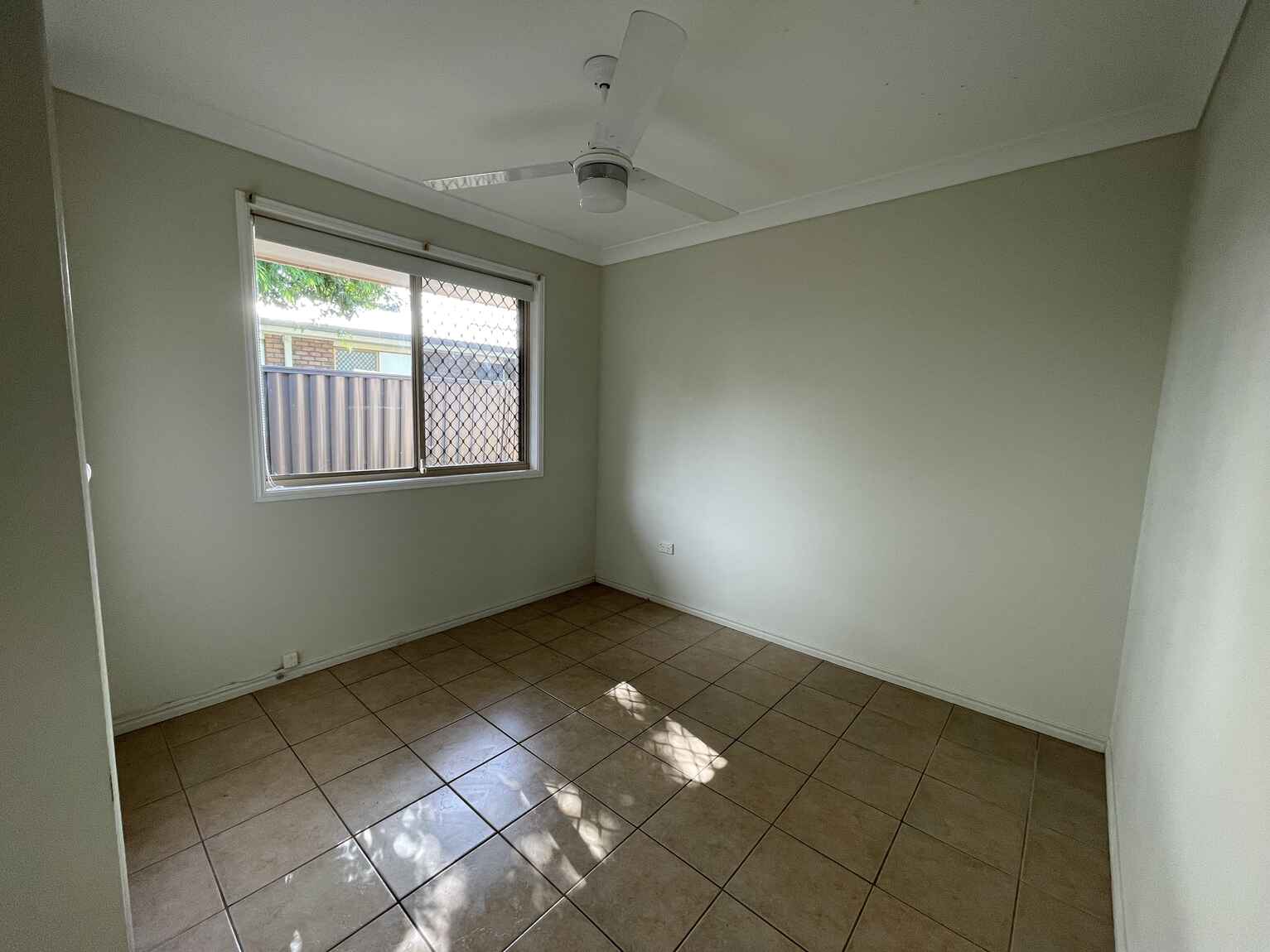 24 Kendall Road Bellmere 24 Kendall Road Bellmere