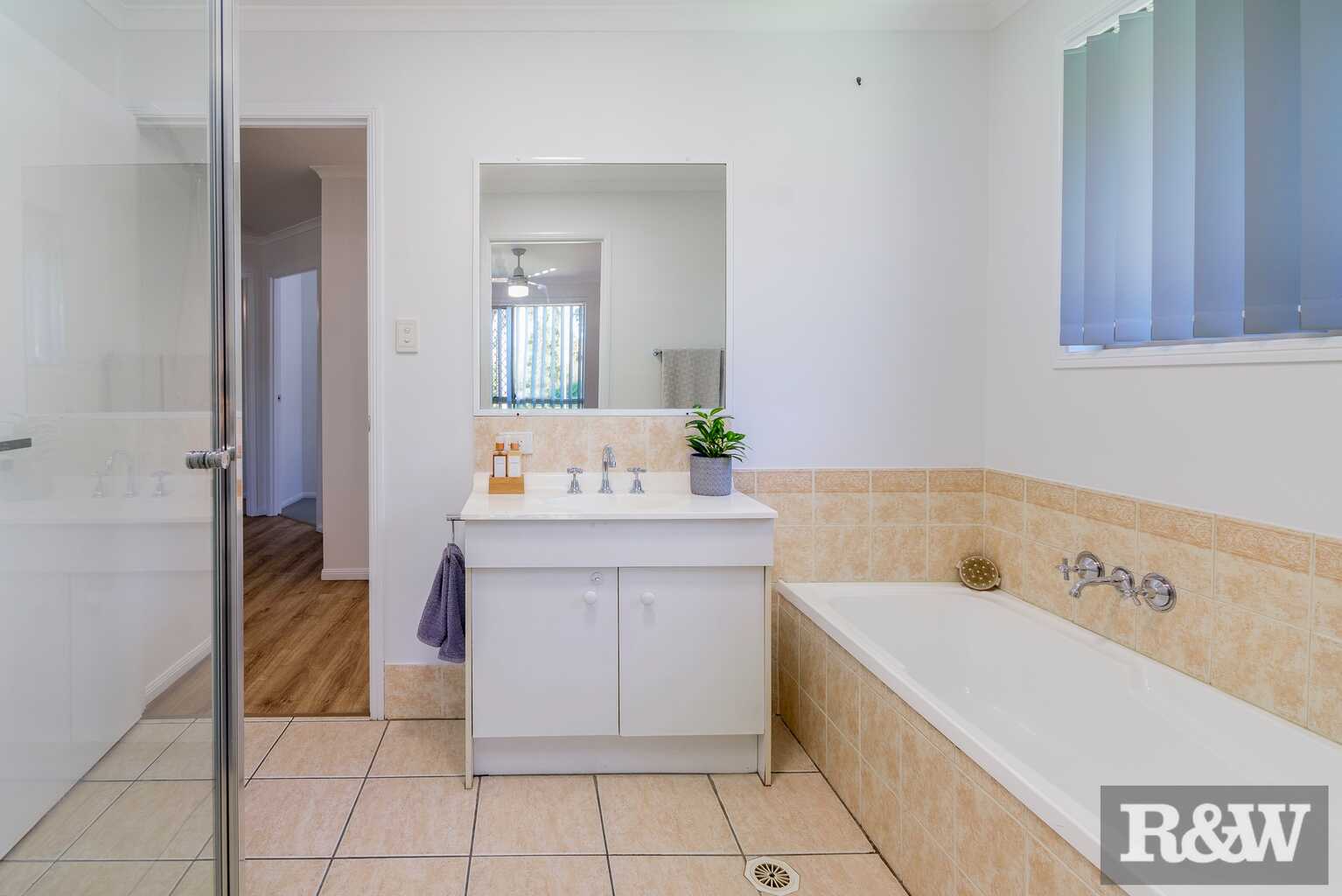 126 Hargrave Street Morayfield 126 Hargrave Street Morayfield