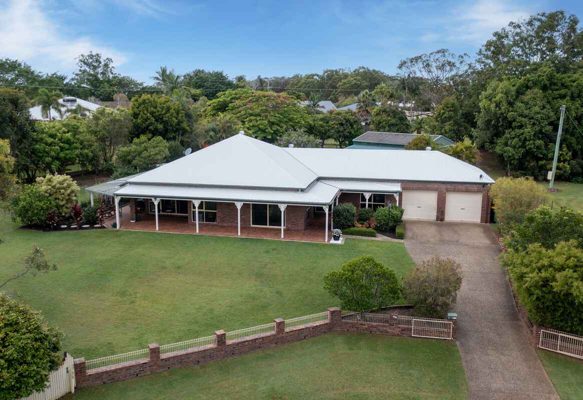 Elevated Entertainer's Delight – A Must See in Elimbah!