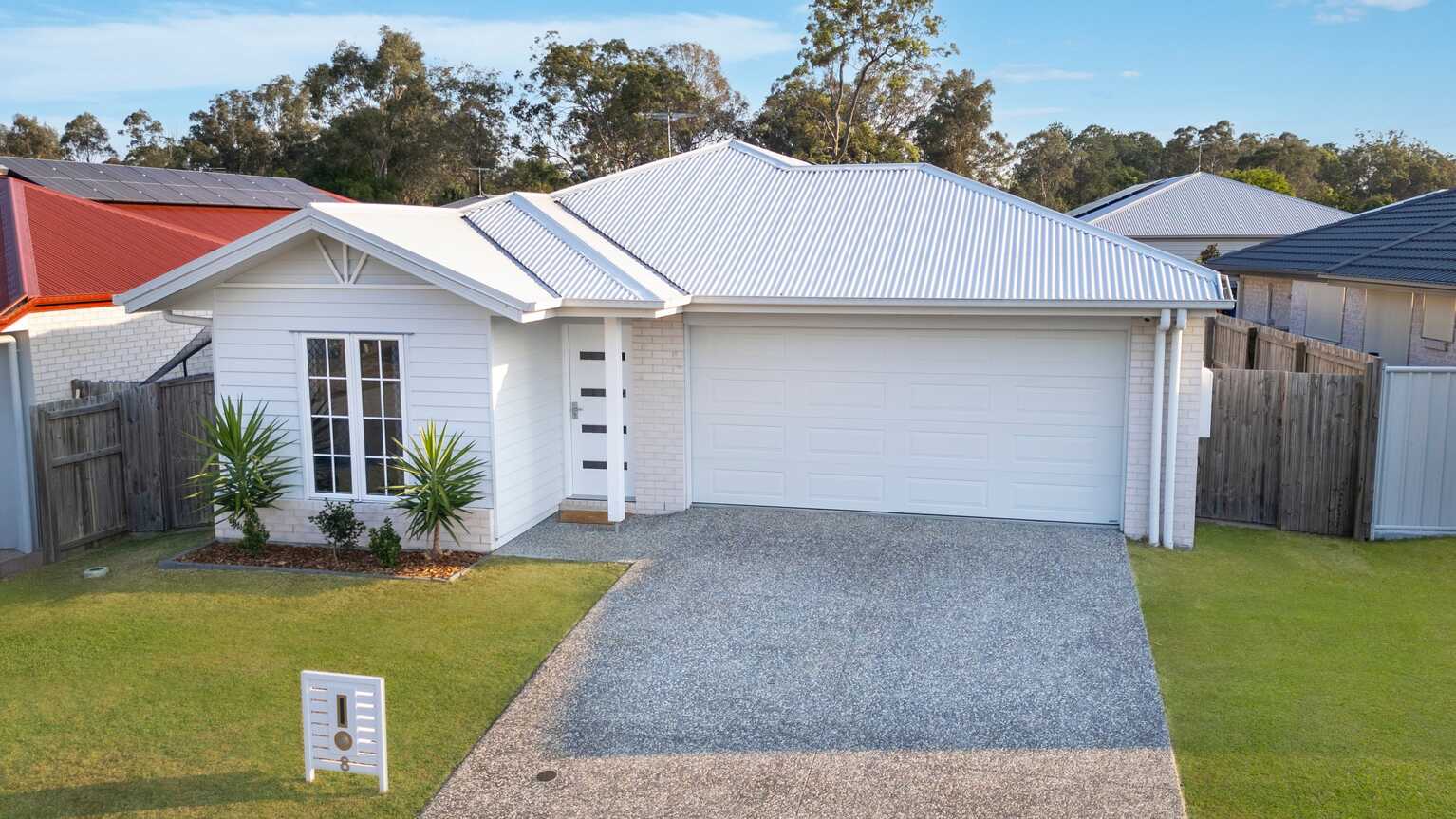 8 Palmeri Street Caboolture