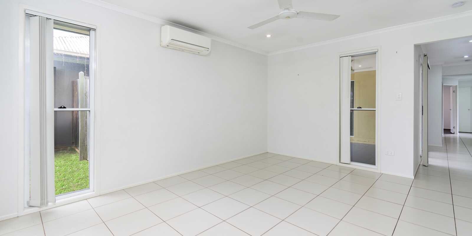 54 Bluestar Circuit Caboolture