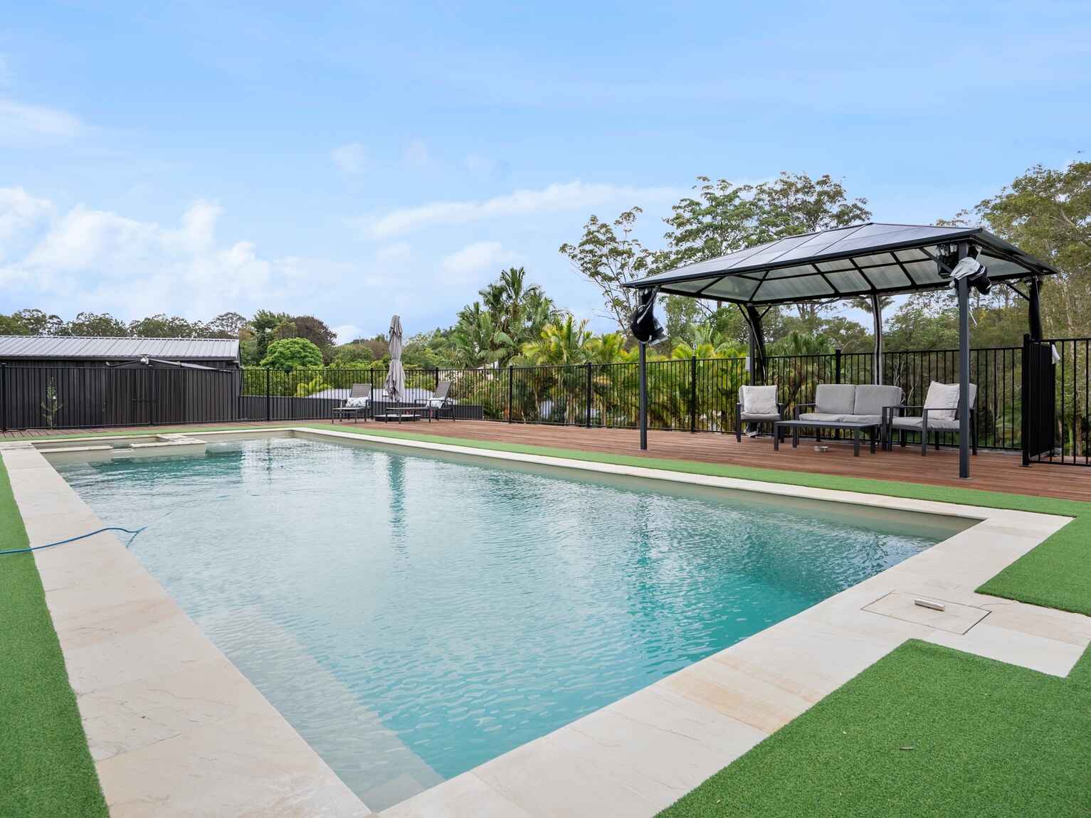 151-157 Alexandra Parade Wamuran