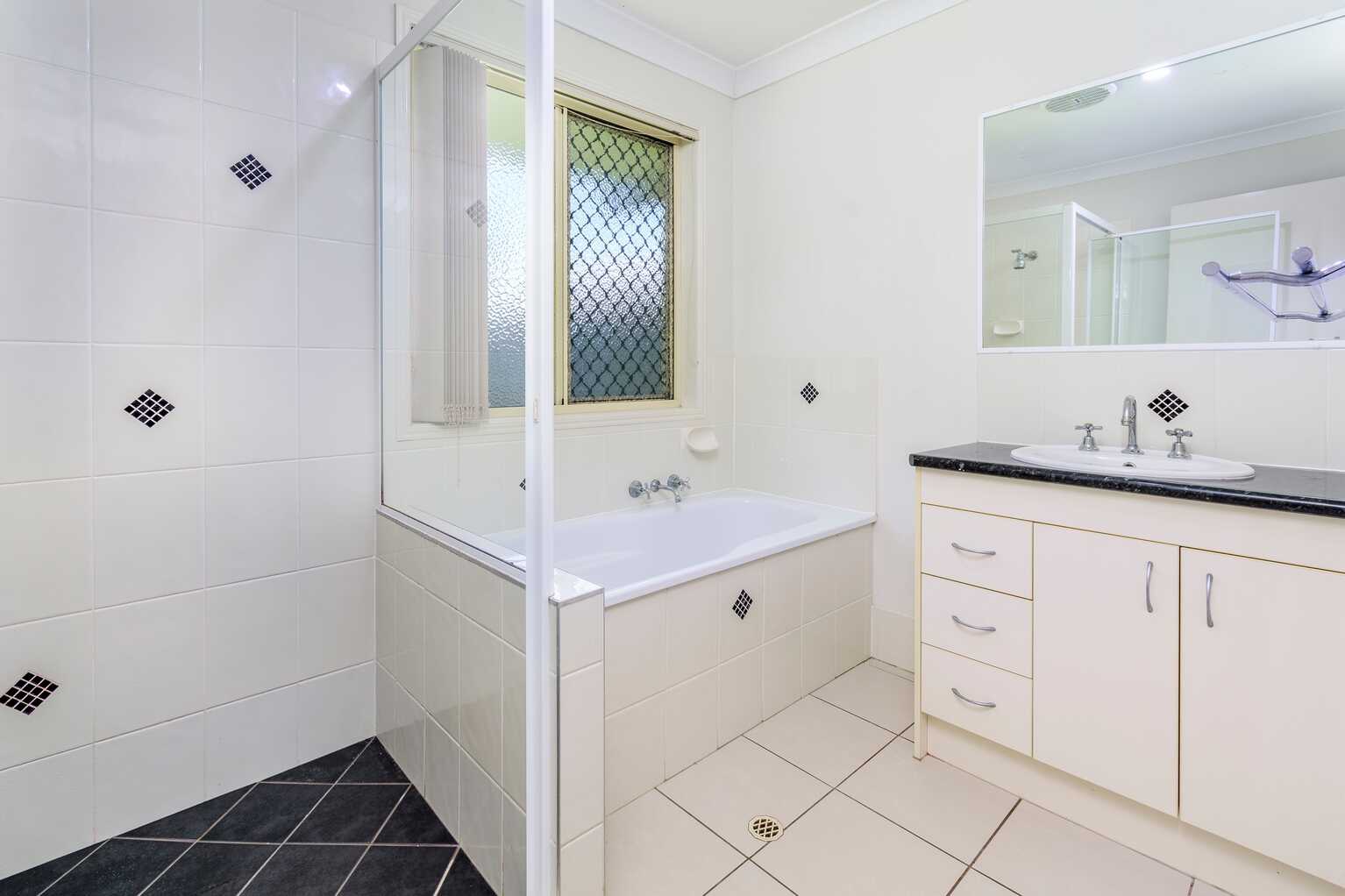 61 Meadowview Drive Morayfield 61 Meadowview Drive Morayfield