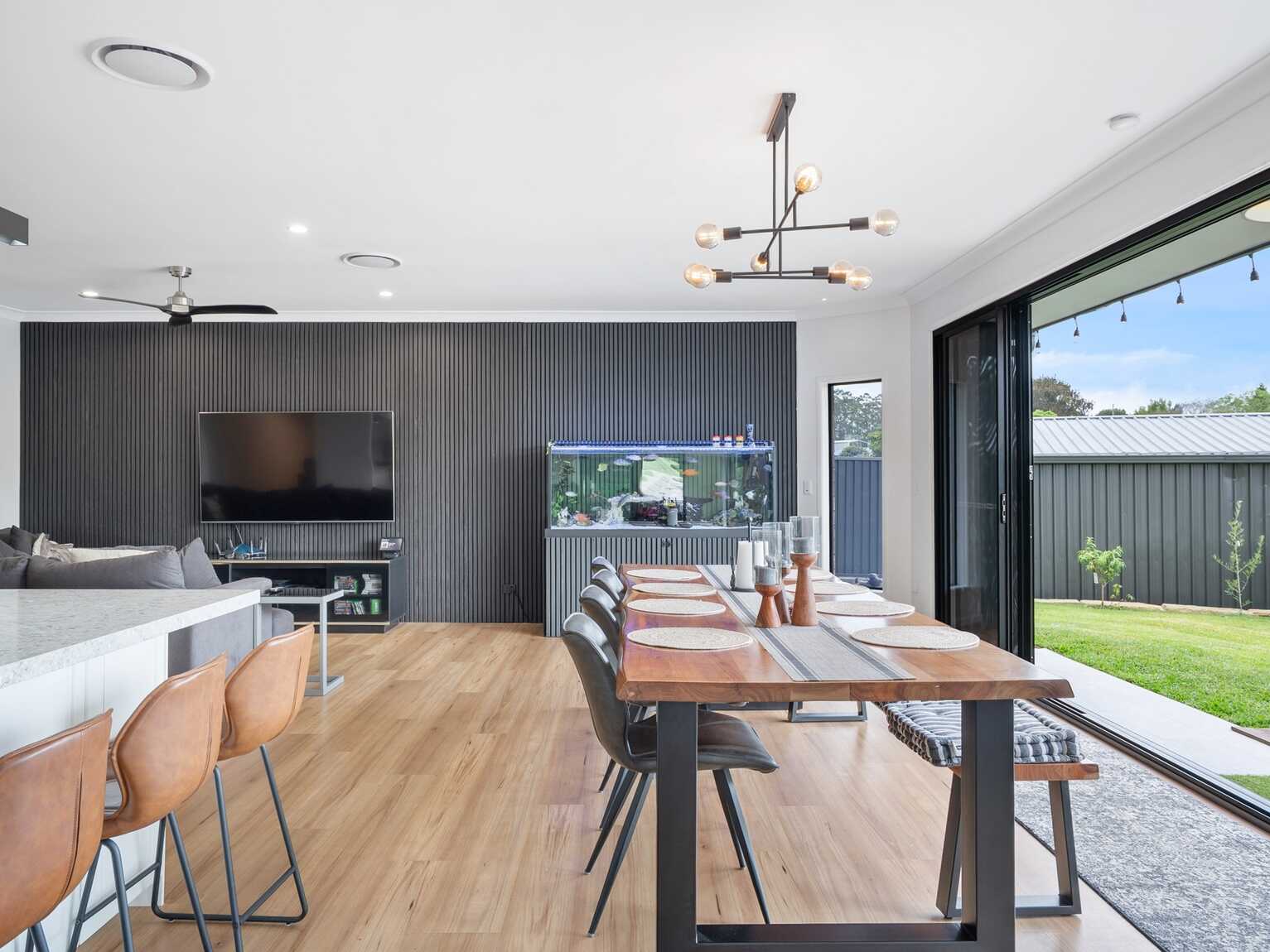 151-157 Alexandra Parade Wamuran