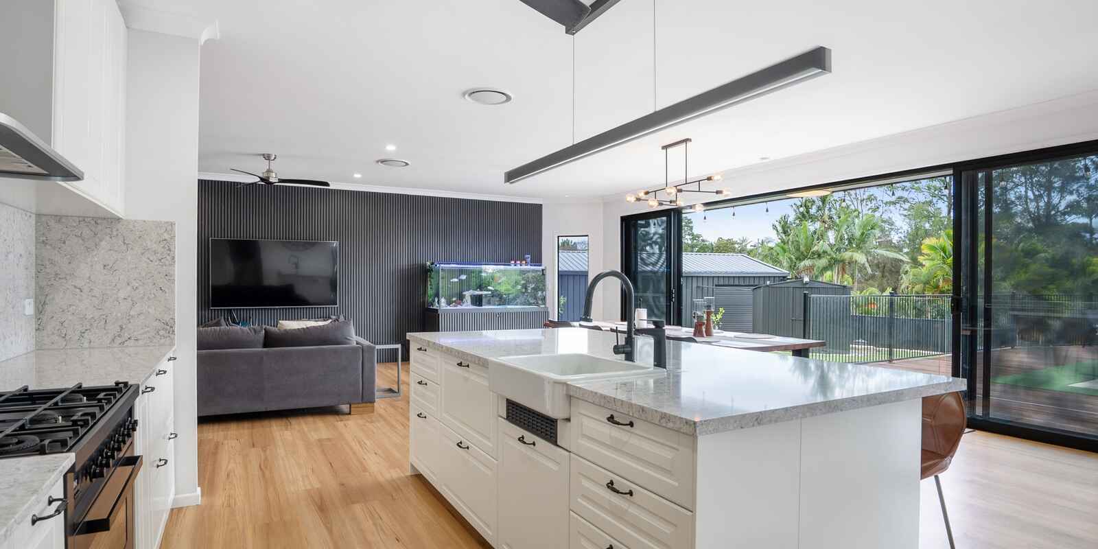 151-157 Alexandra Parade Wamuran