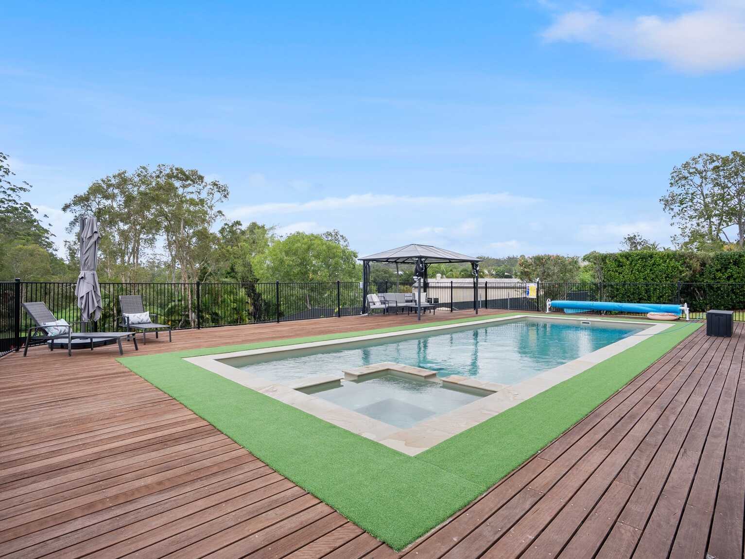 151-157 Alexandra Parade Wamuran