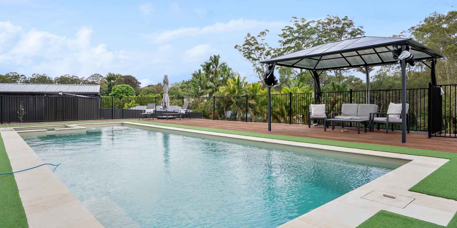 151-157 Alexandra Parade Wamuran