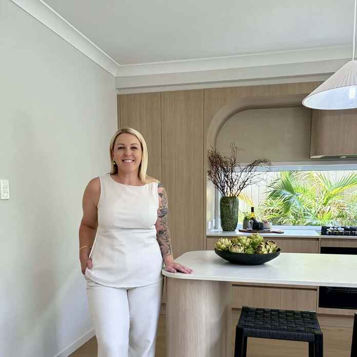 Casey McIntyre Casey McIntyre