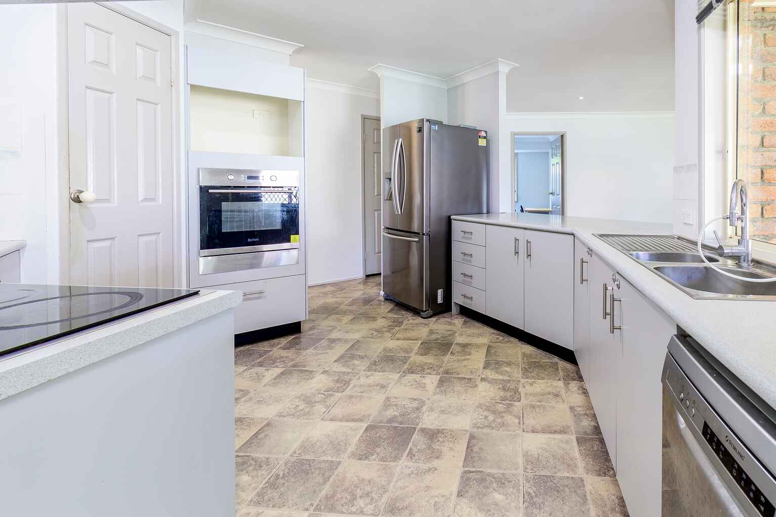 12 Anamaran Place Bellmere