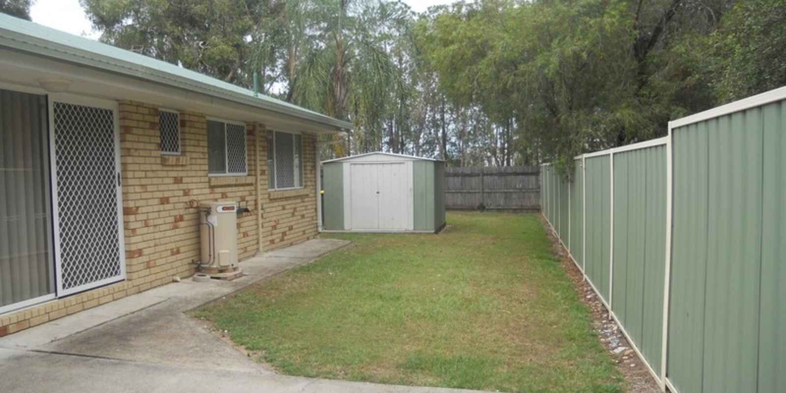 2/27 Manley Street Caboolture