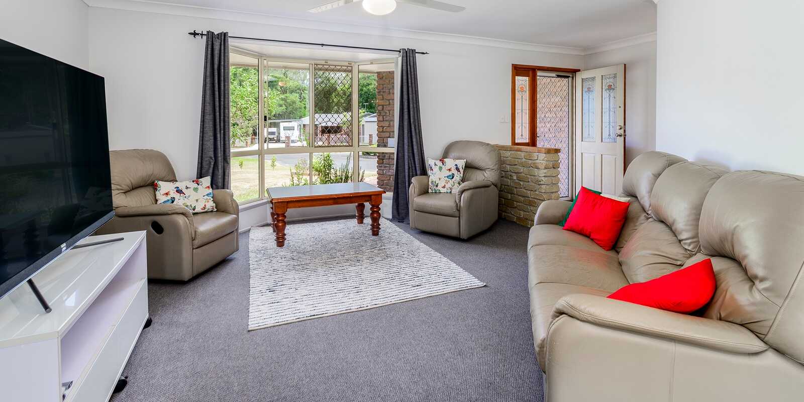 12 Anamaran Place Bellmere 12 Anamaran Place Bellmere