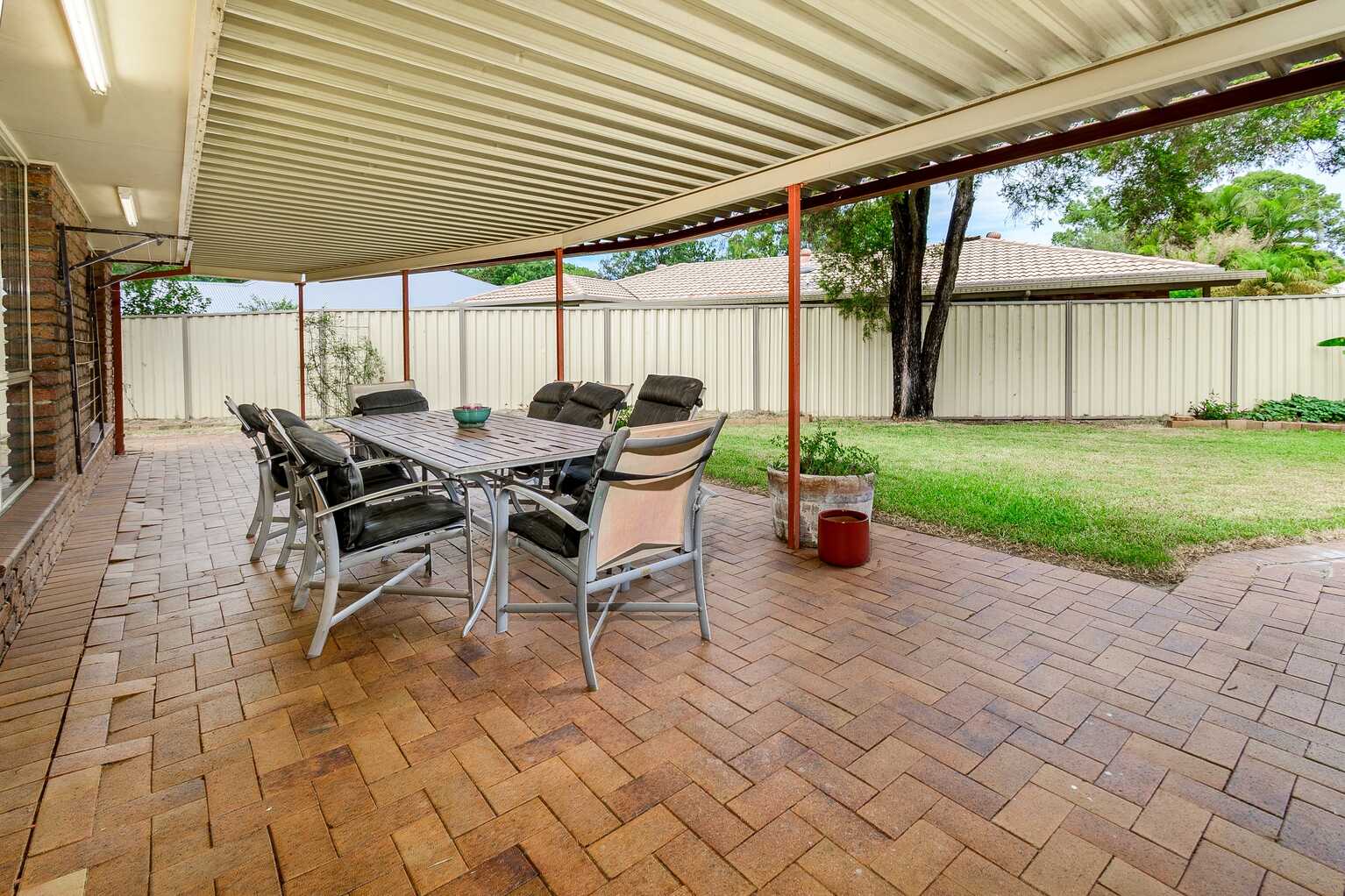12 Anamaran Place Bellmere 12 Anamaran Place Bellmere