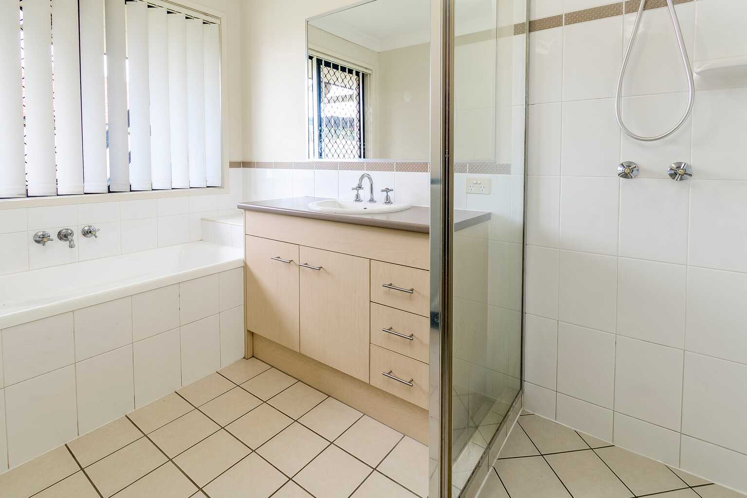 9 Shallows Place Bellmere