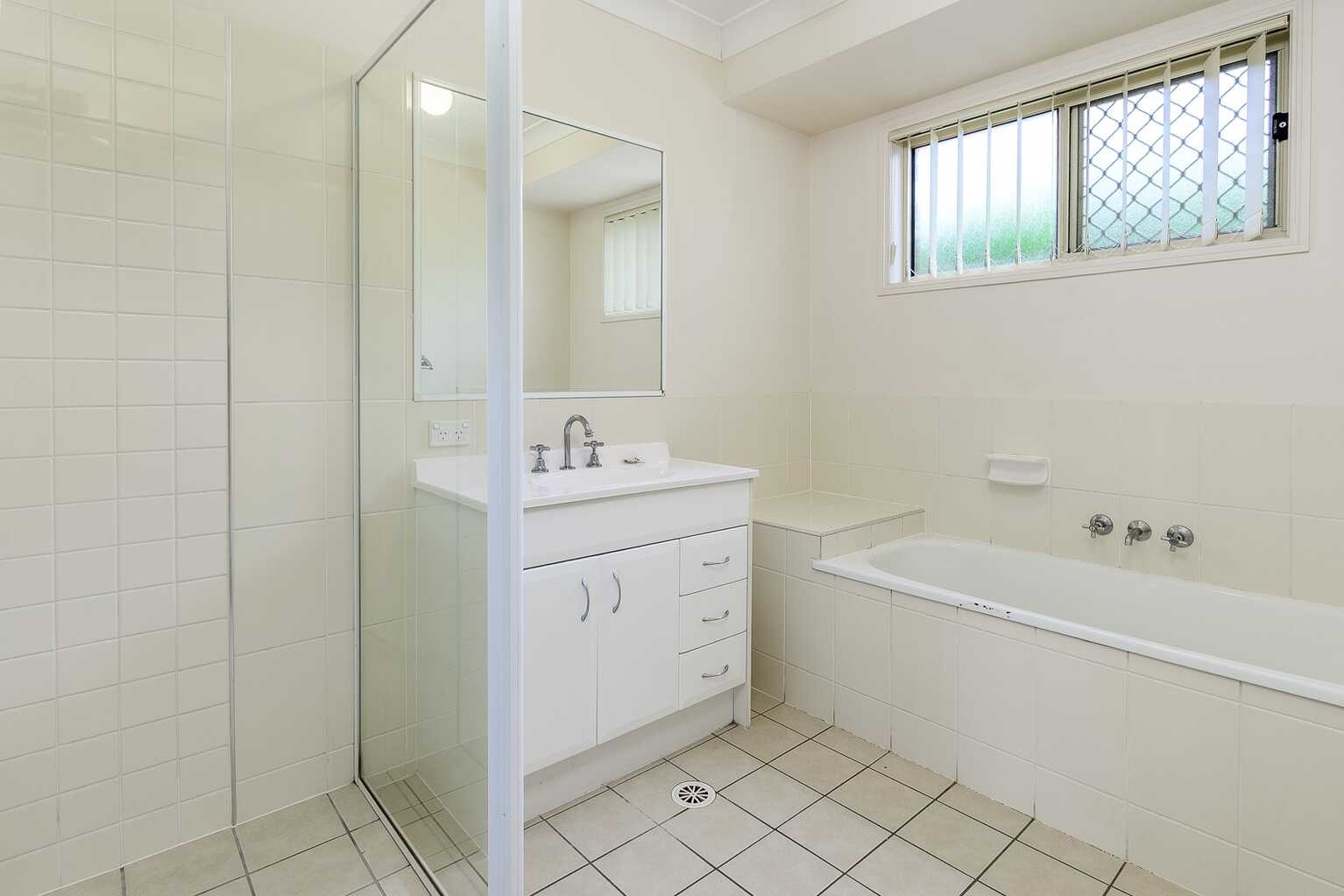 4 Radiata Court Morayfield