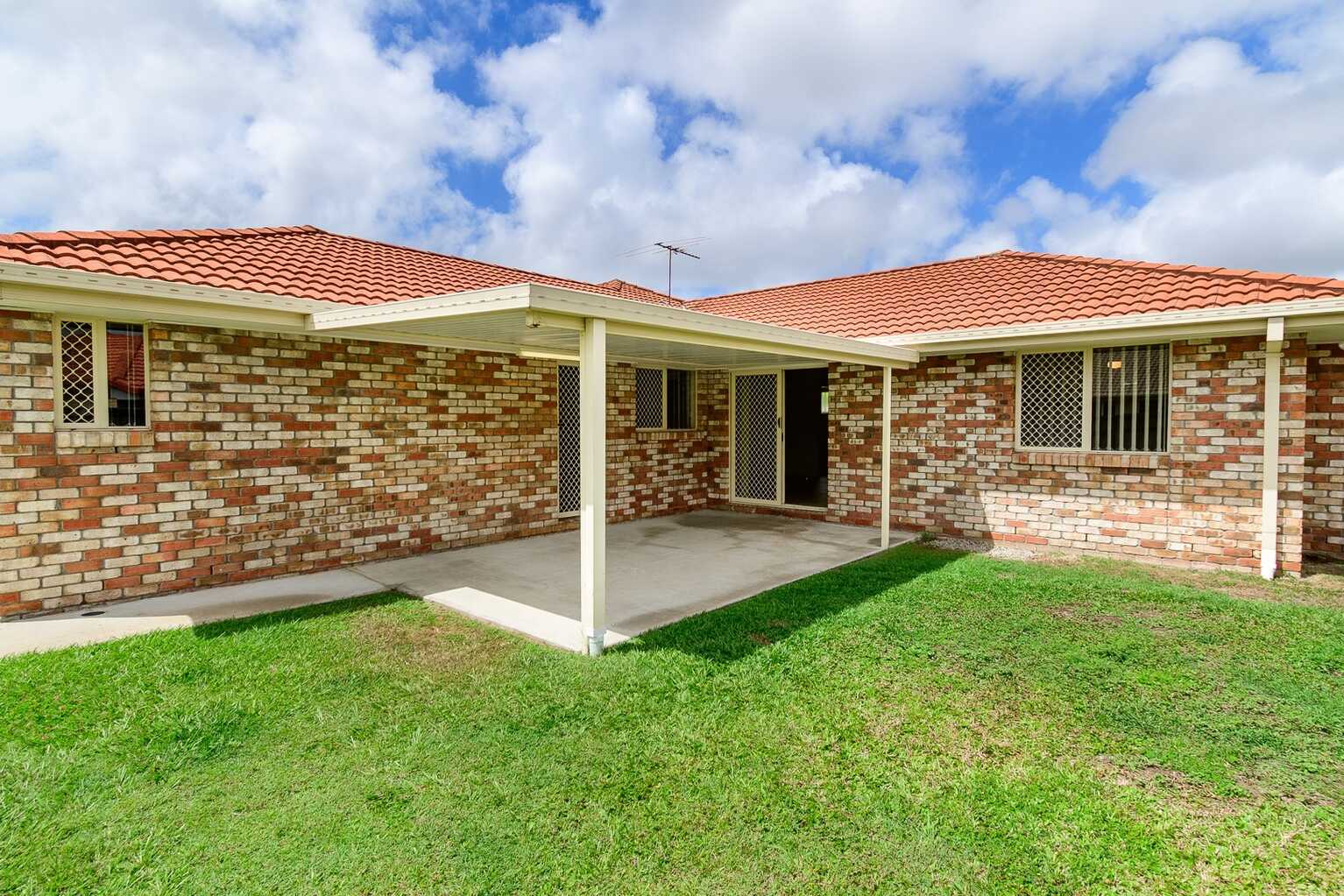 4 Radiata Court Morayfield