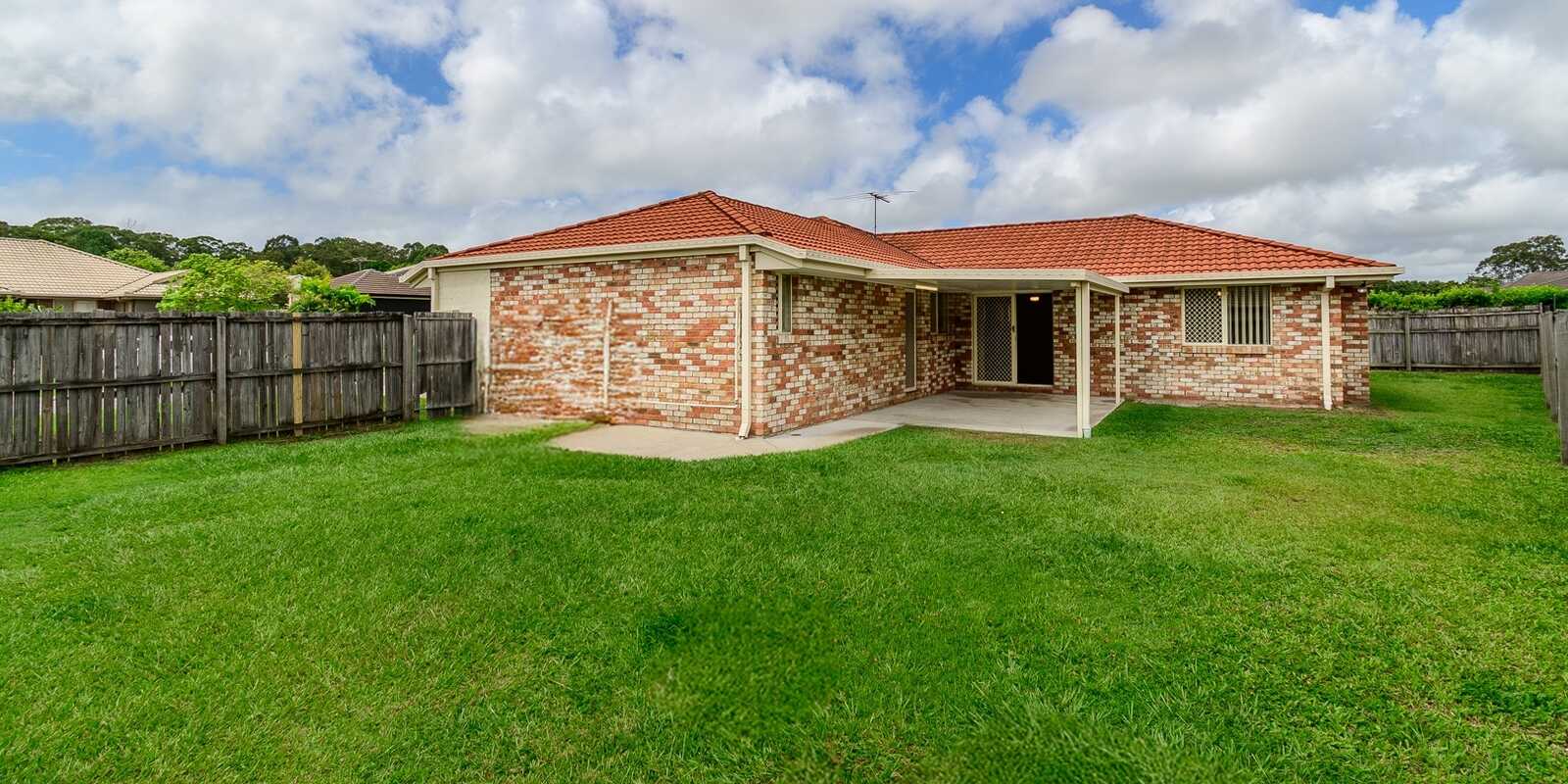 4 Radiata Court Morayfield