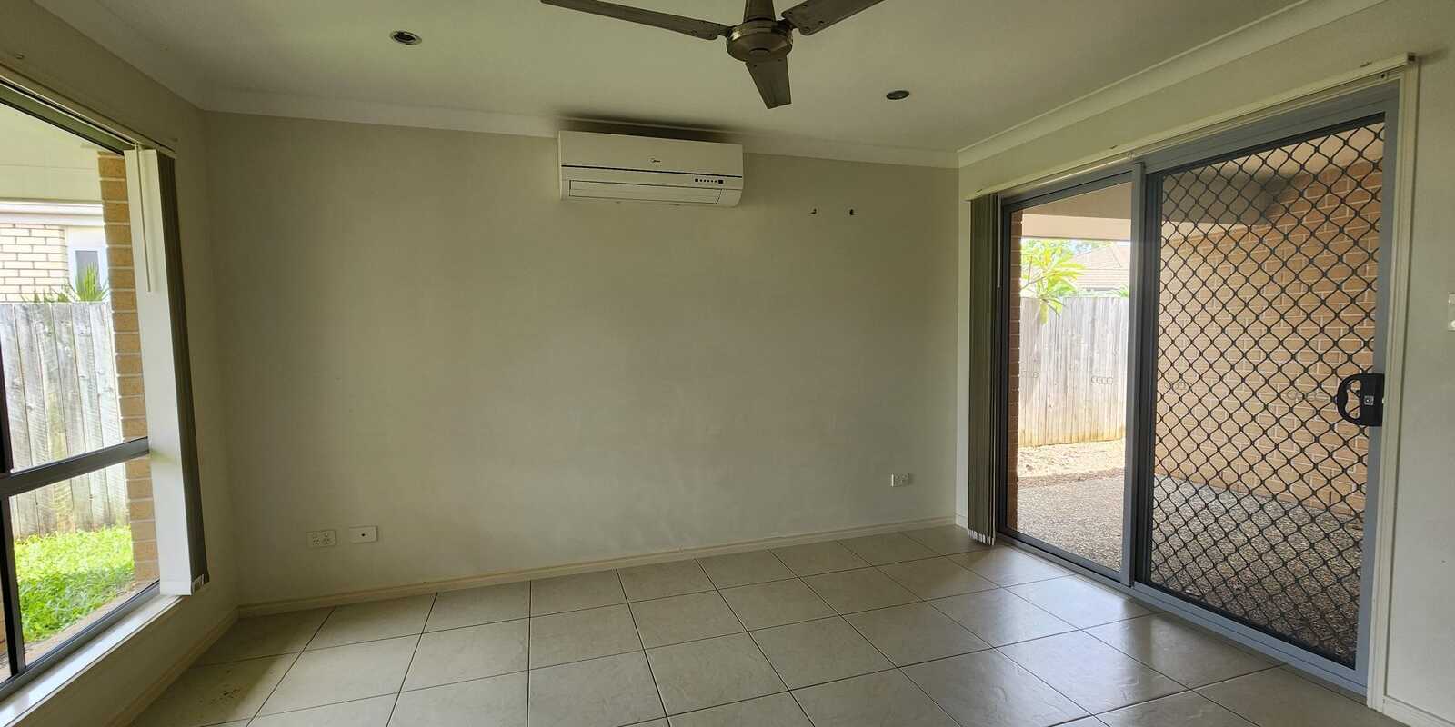 2/61 Reibelt Drive Caboolture