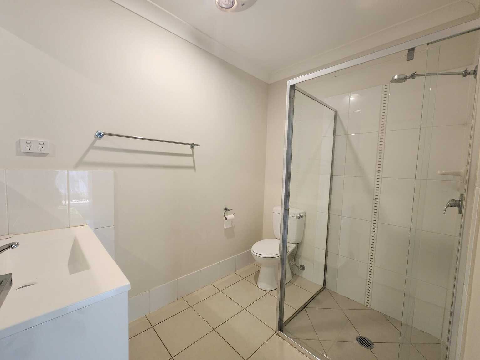 2/61 Reibelt Drive Caboolture