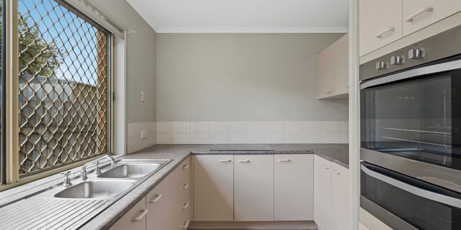 27/5-9 Grant Road Morayfield