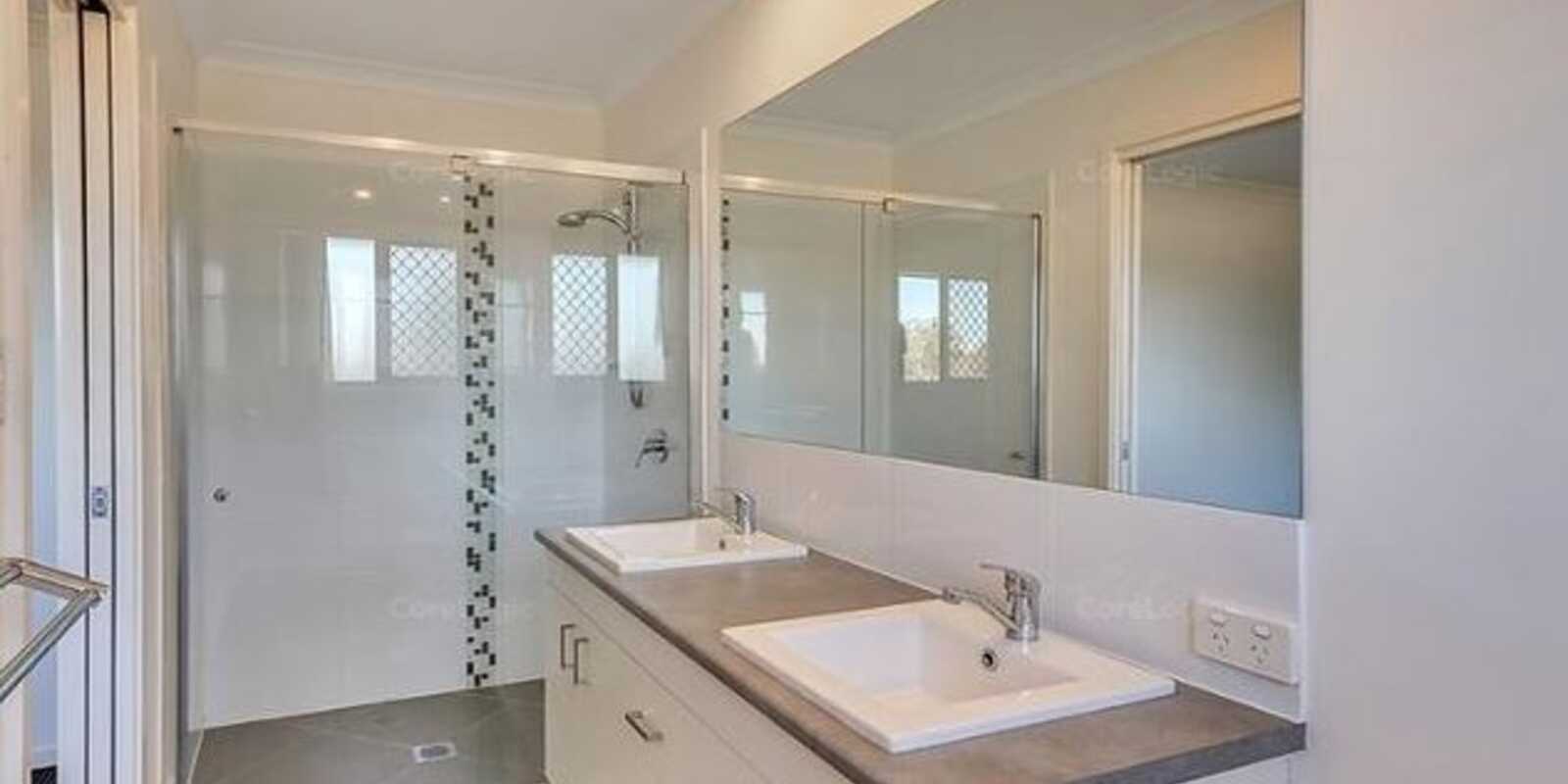 1/33 Acqua Street Burpengary