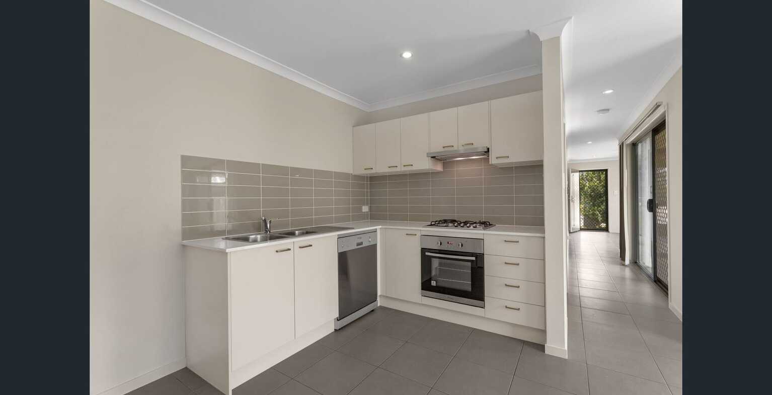 1/25 Lyndon Way Bellmere