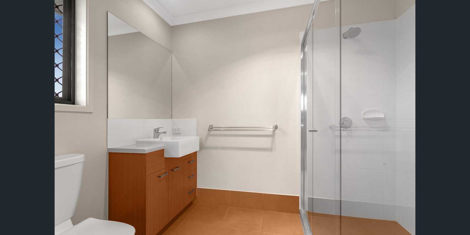 1/25 Lyndon Way Bellmere