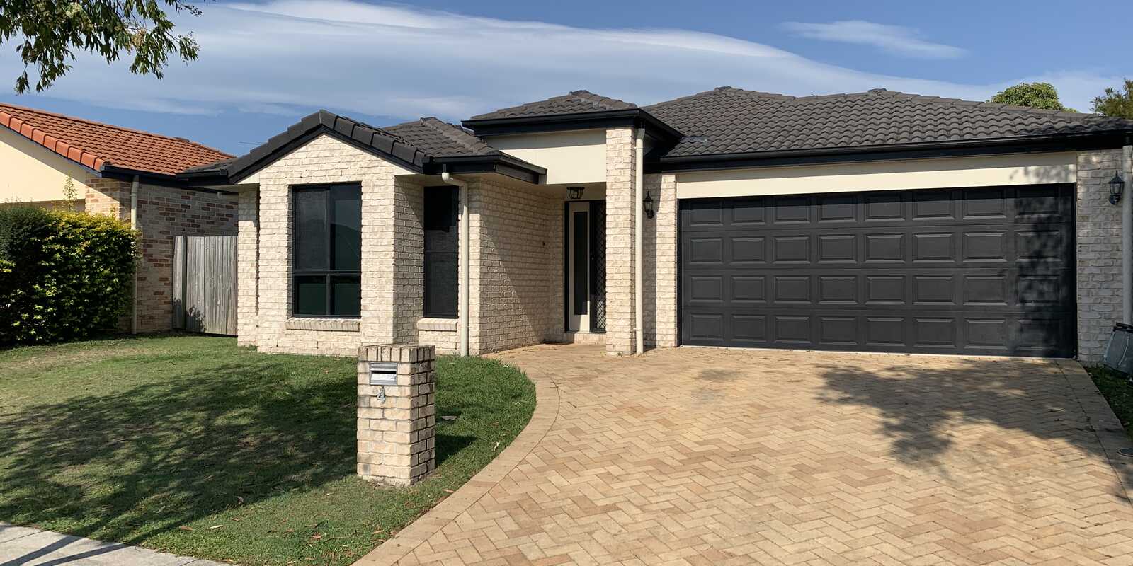 4 Corrimal Place Sandstone Point
