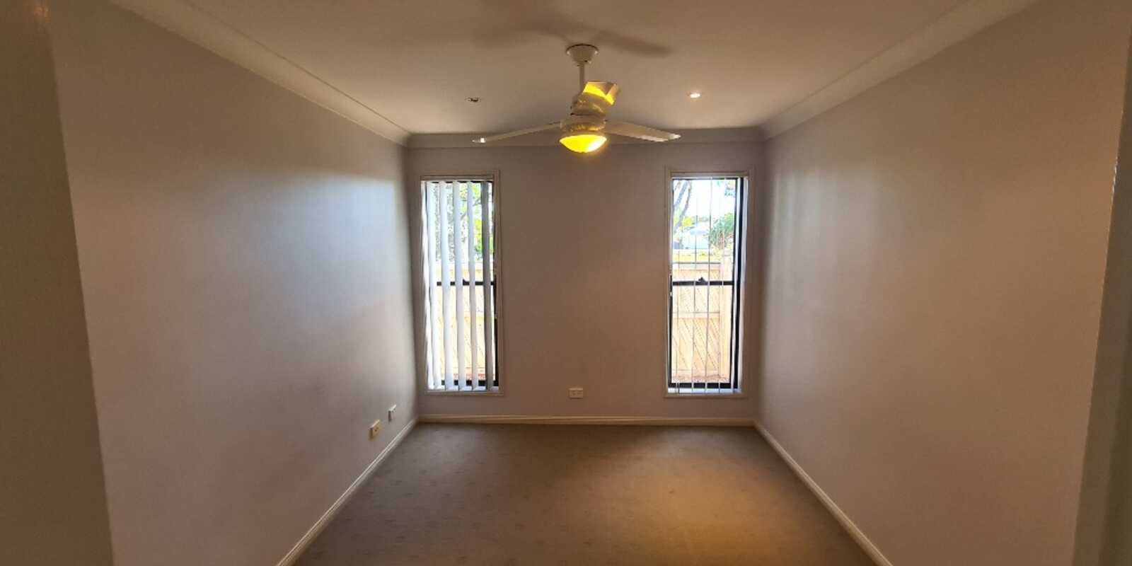 4 Corrimal Place Sandstone Point