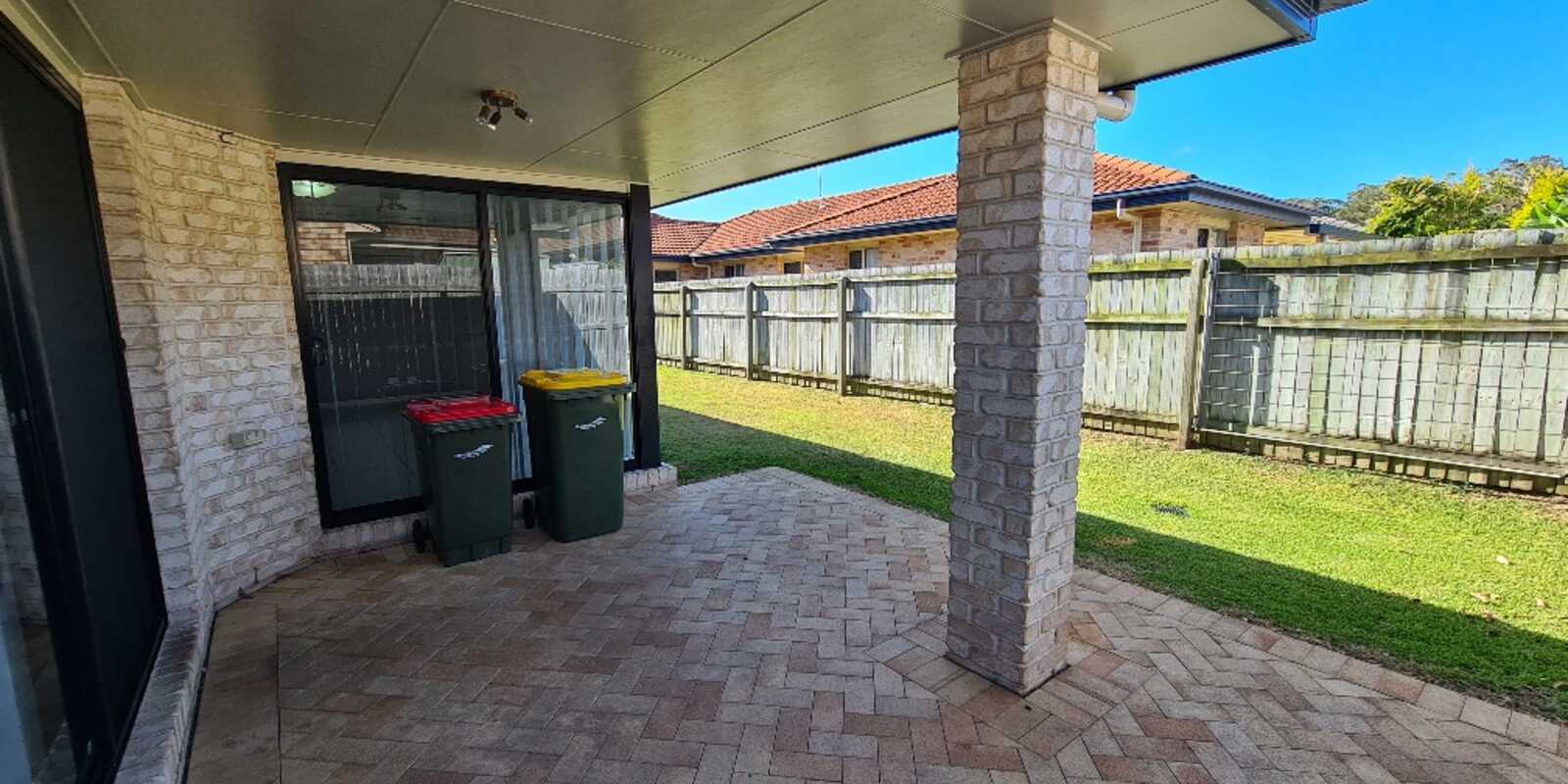 4 Corrimal Place Sandstone Point