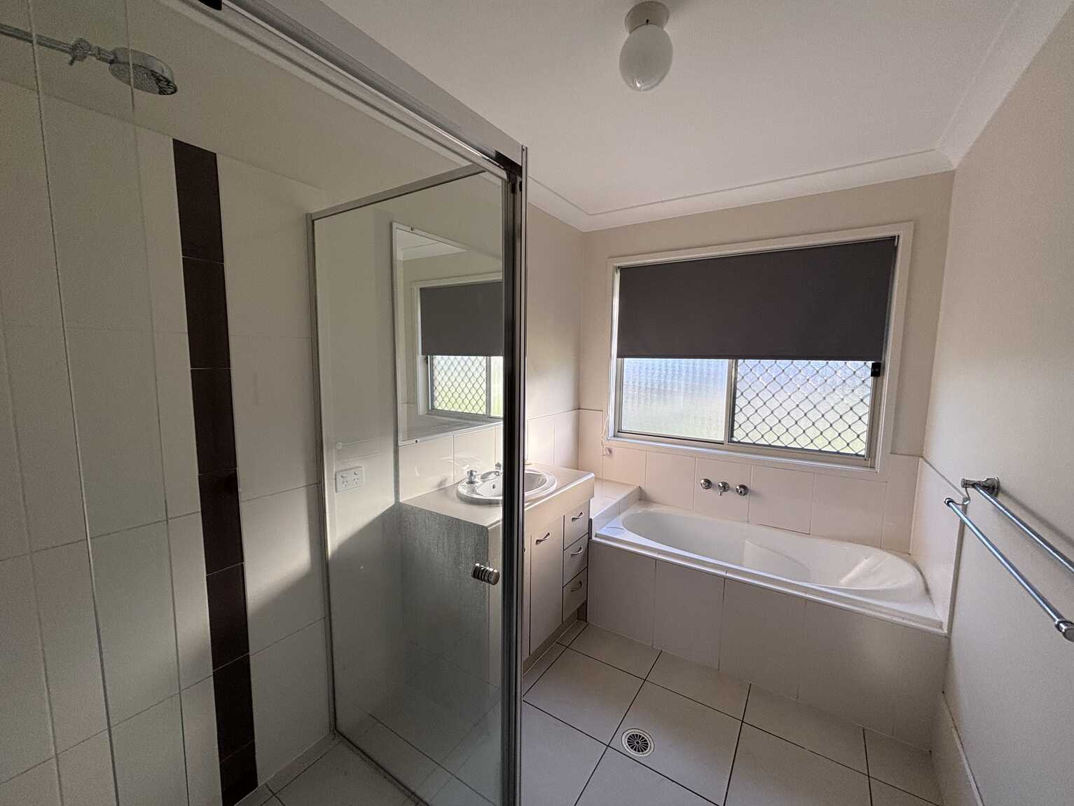 10 Piccadilly Street Bellmere