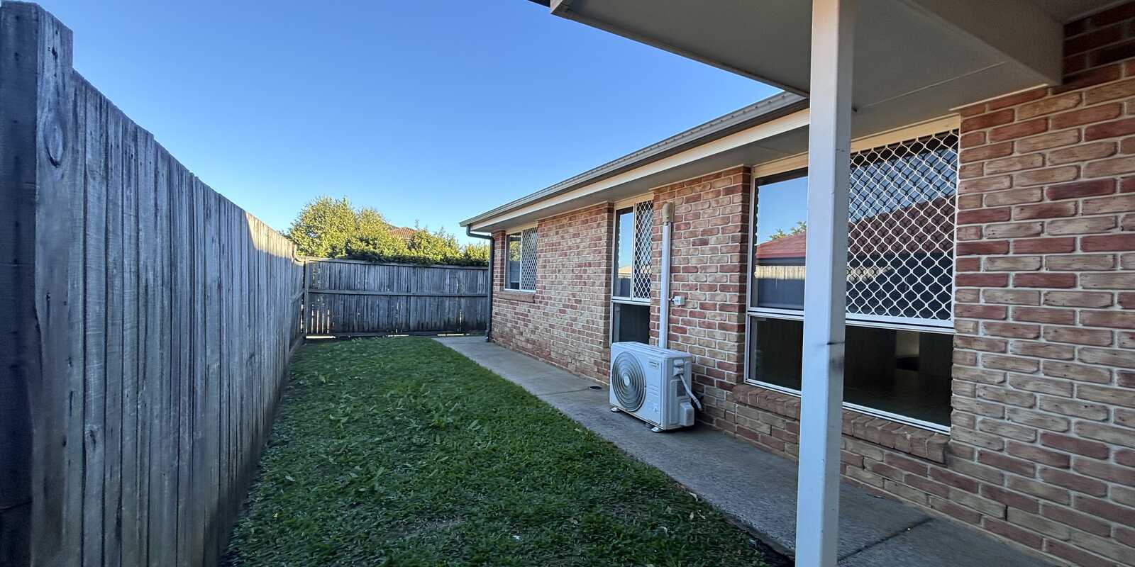 10 Piccadilly Street Bellmere