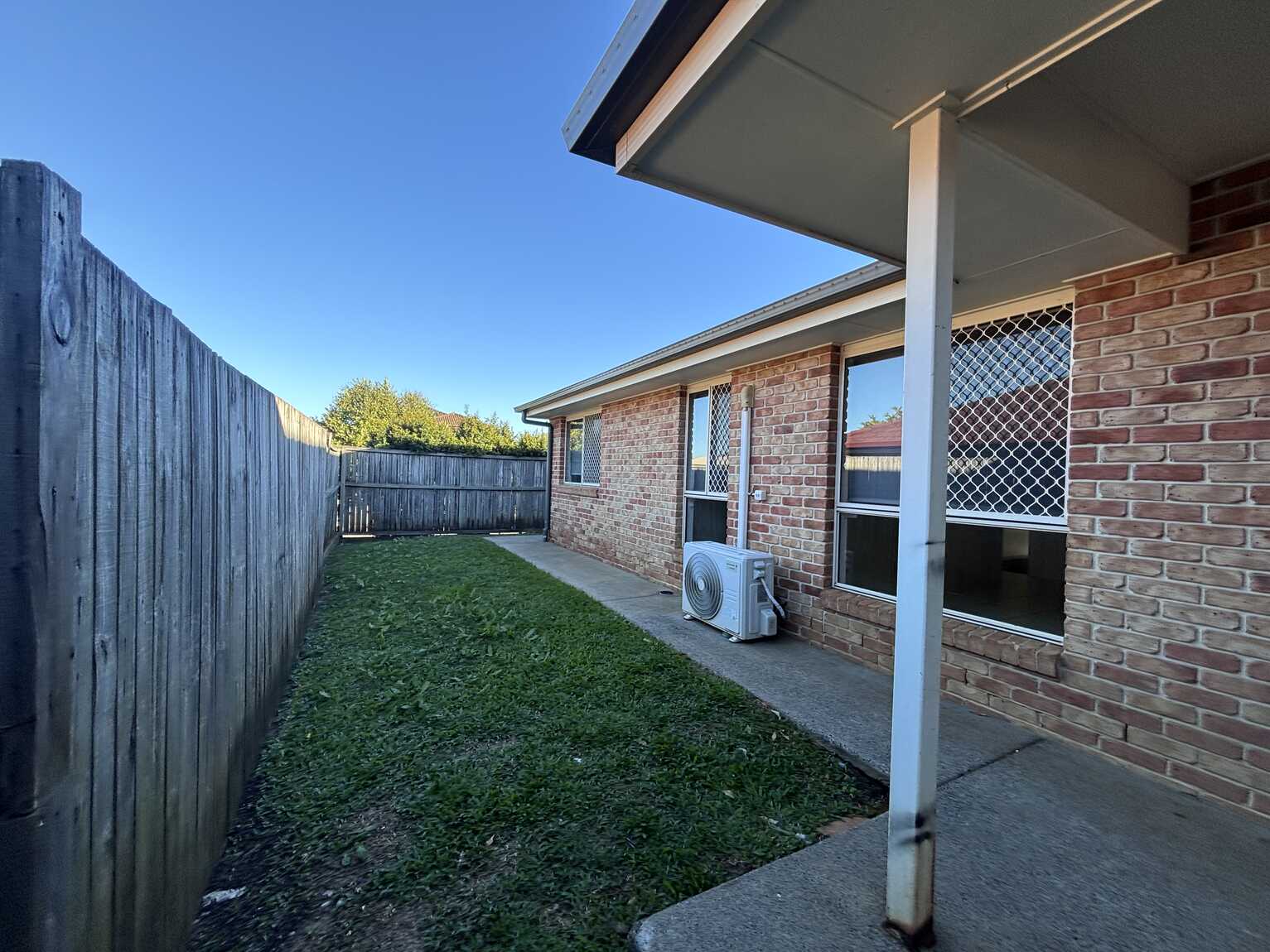10 Piccadilly Street Bellmere