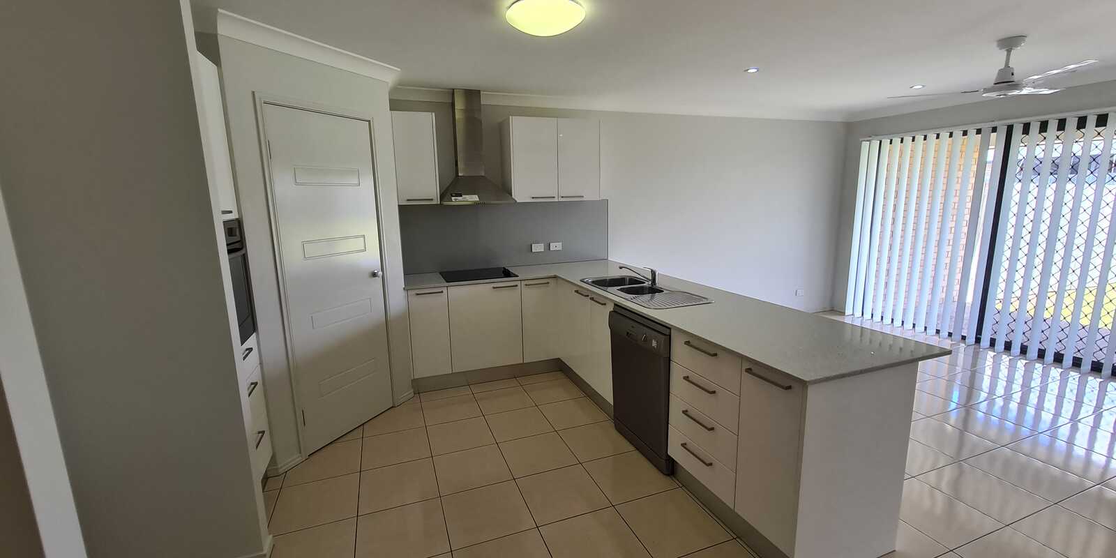 1/17 Sims Street Caboolture