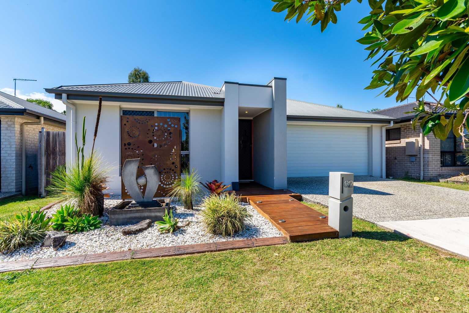 82 Bluestar Circuit Caboolture
