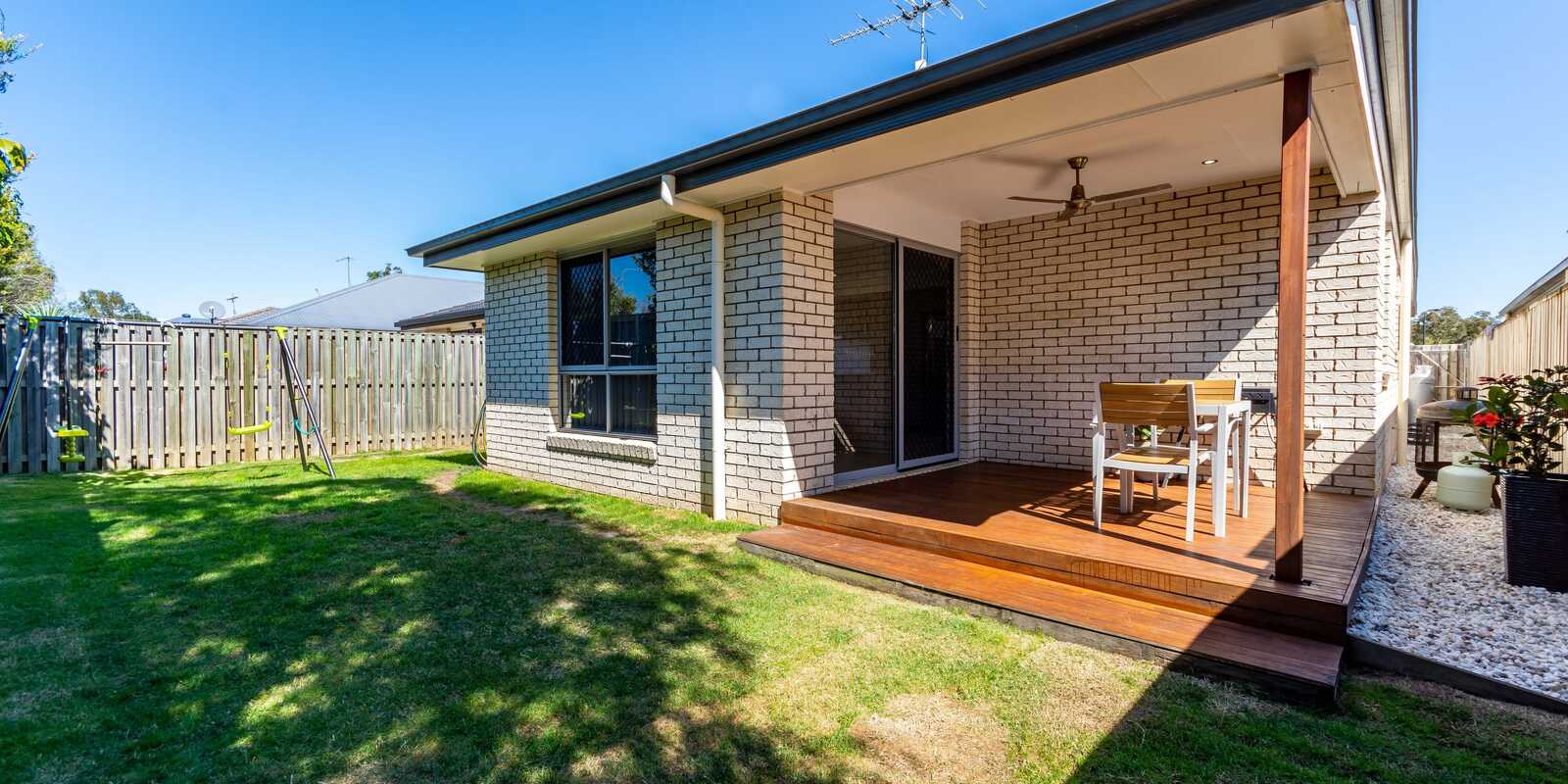82 Bluestar Circuit Caboolture
