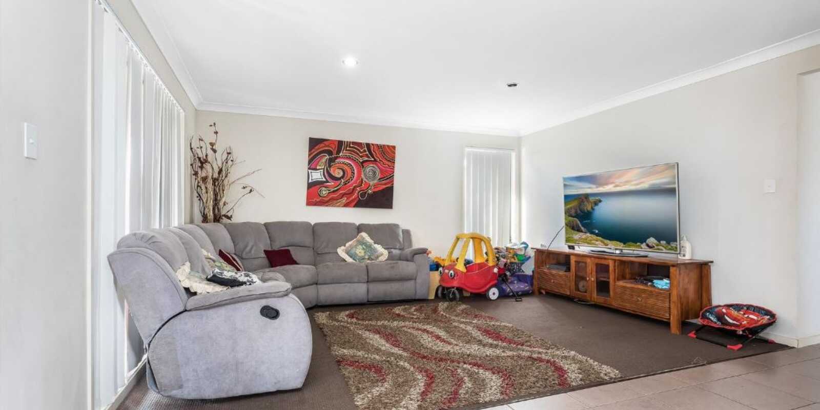 31-33 Daintree Street Bellmere