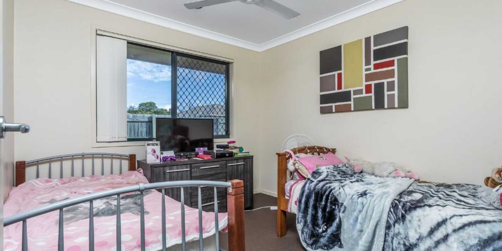 31-33 Daintree Street Bellmere