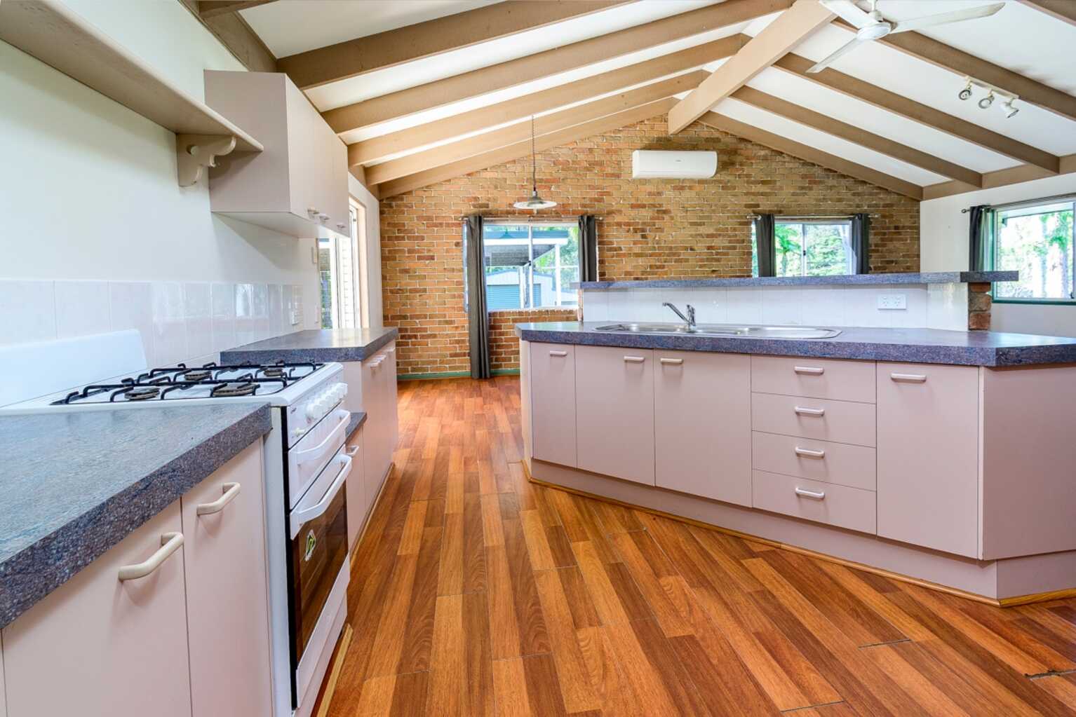 10 Harper Road Bellmere