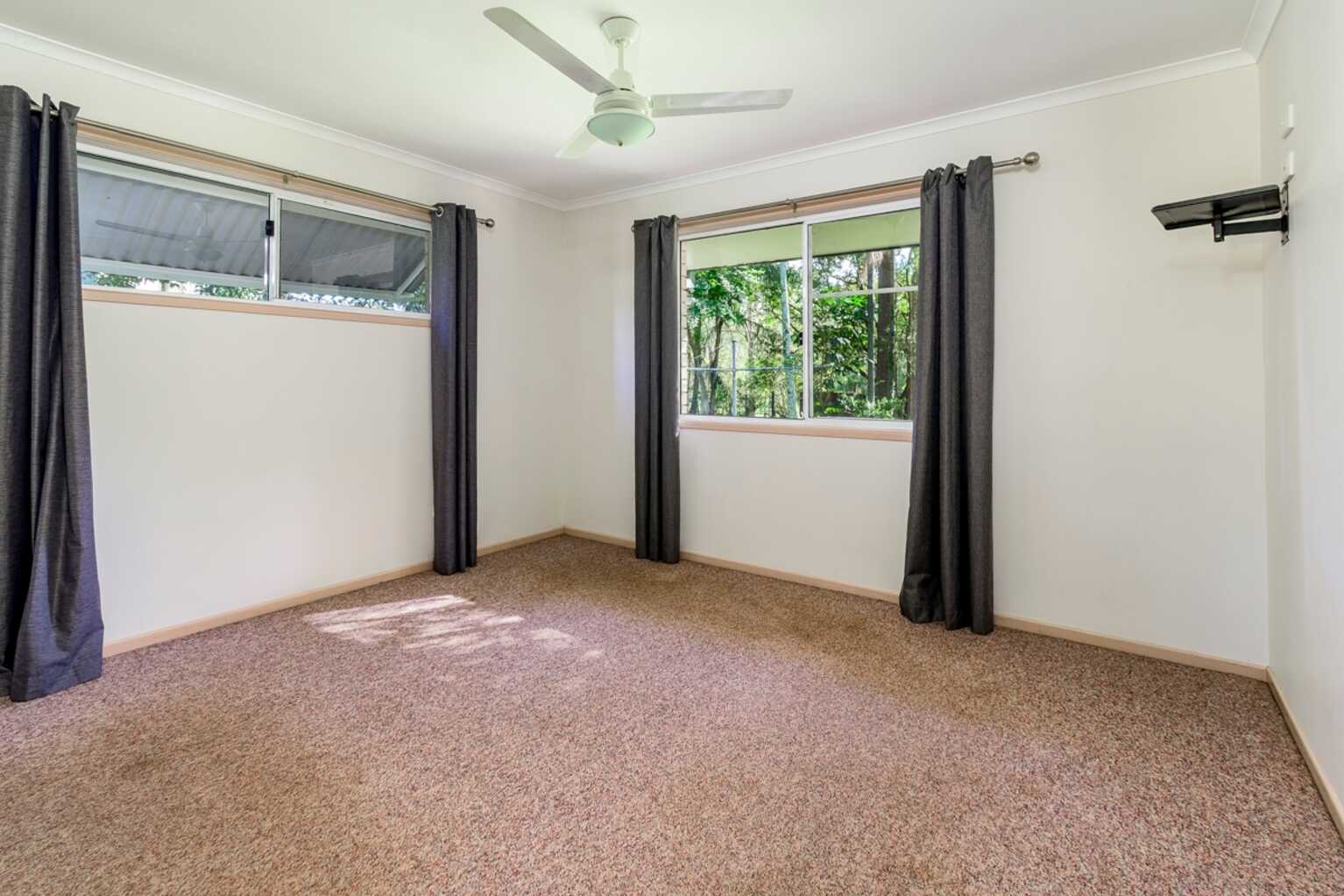 10 Harper Road Bellmere