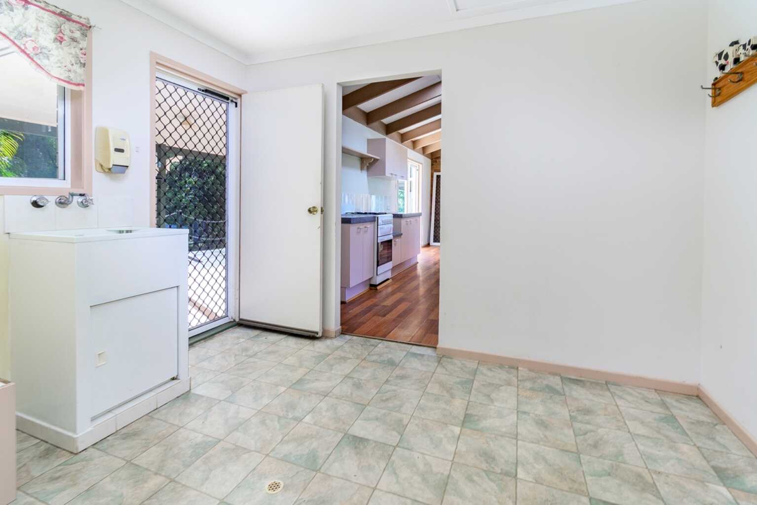 10 Harper Road Bellmere