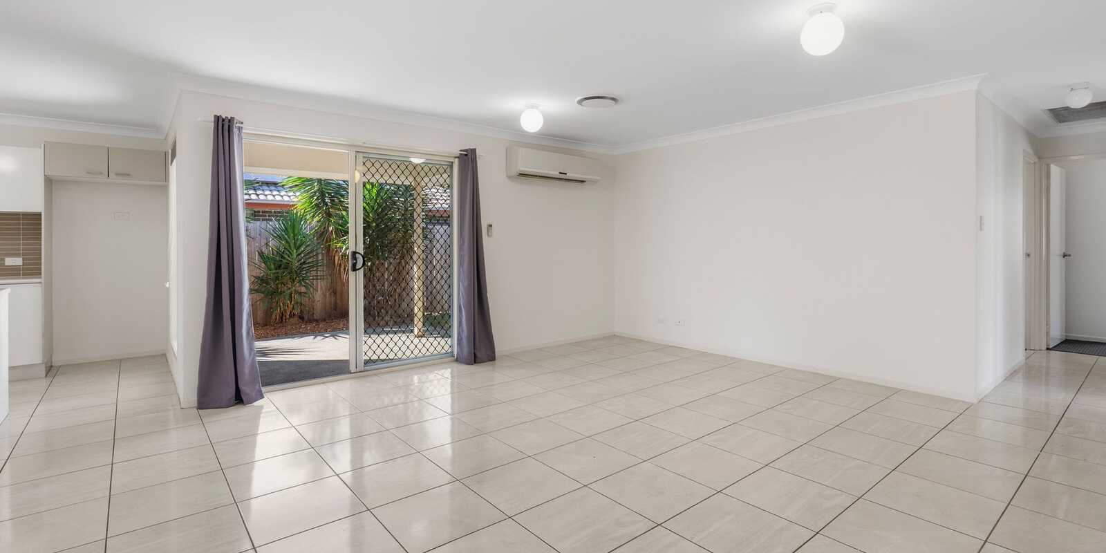 24 Piccadilly Street Bellmere