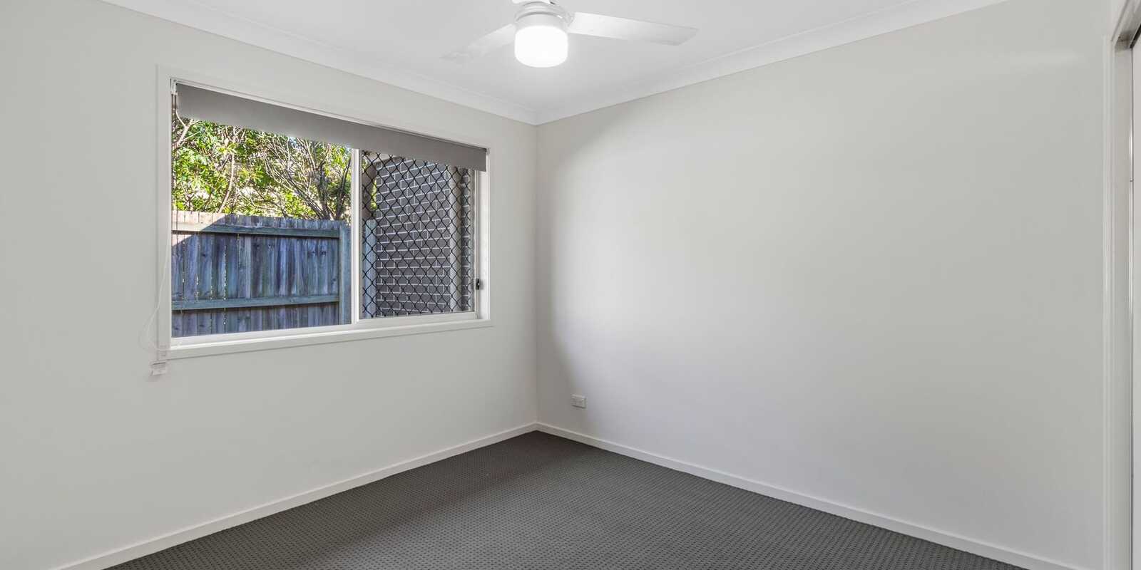 24 Piccadilly Street Bellmere