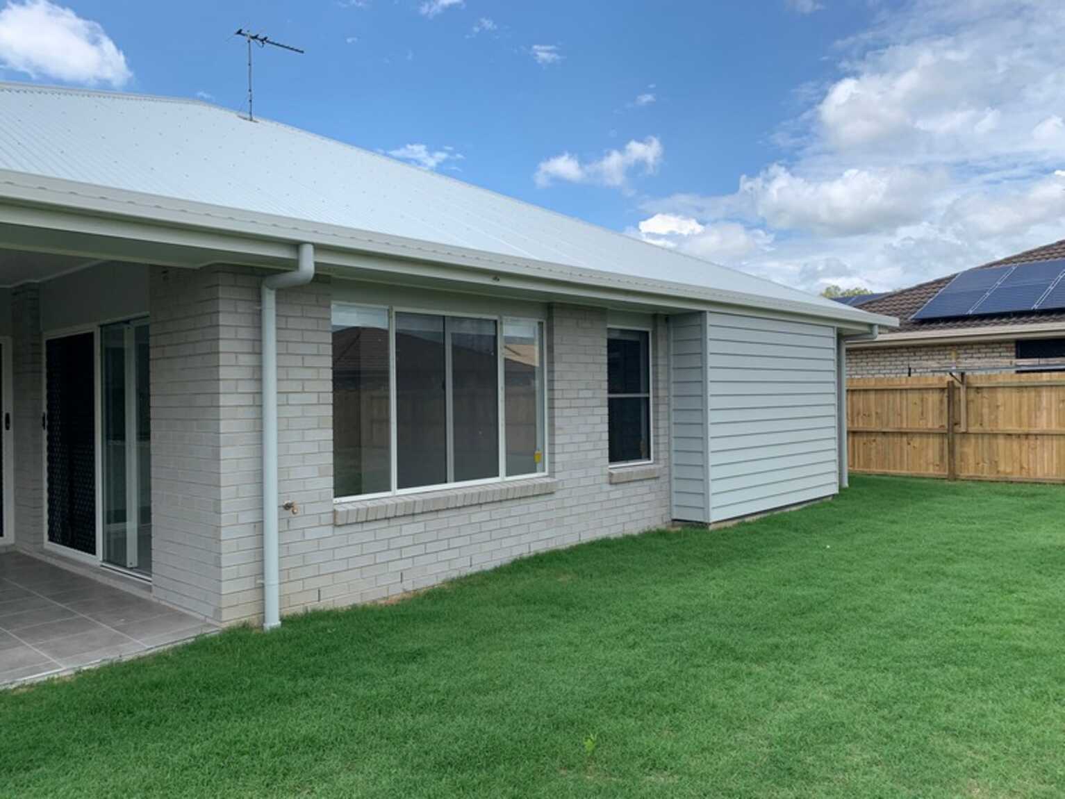 18 Van Beelan Street Caboolture