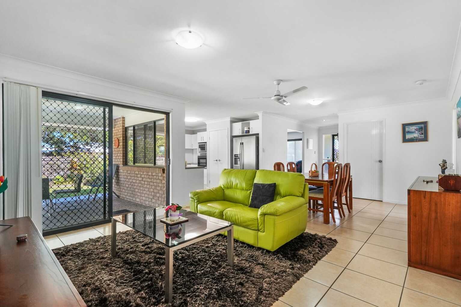 16 Lotus Avenue Bellmere