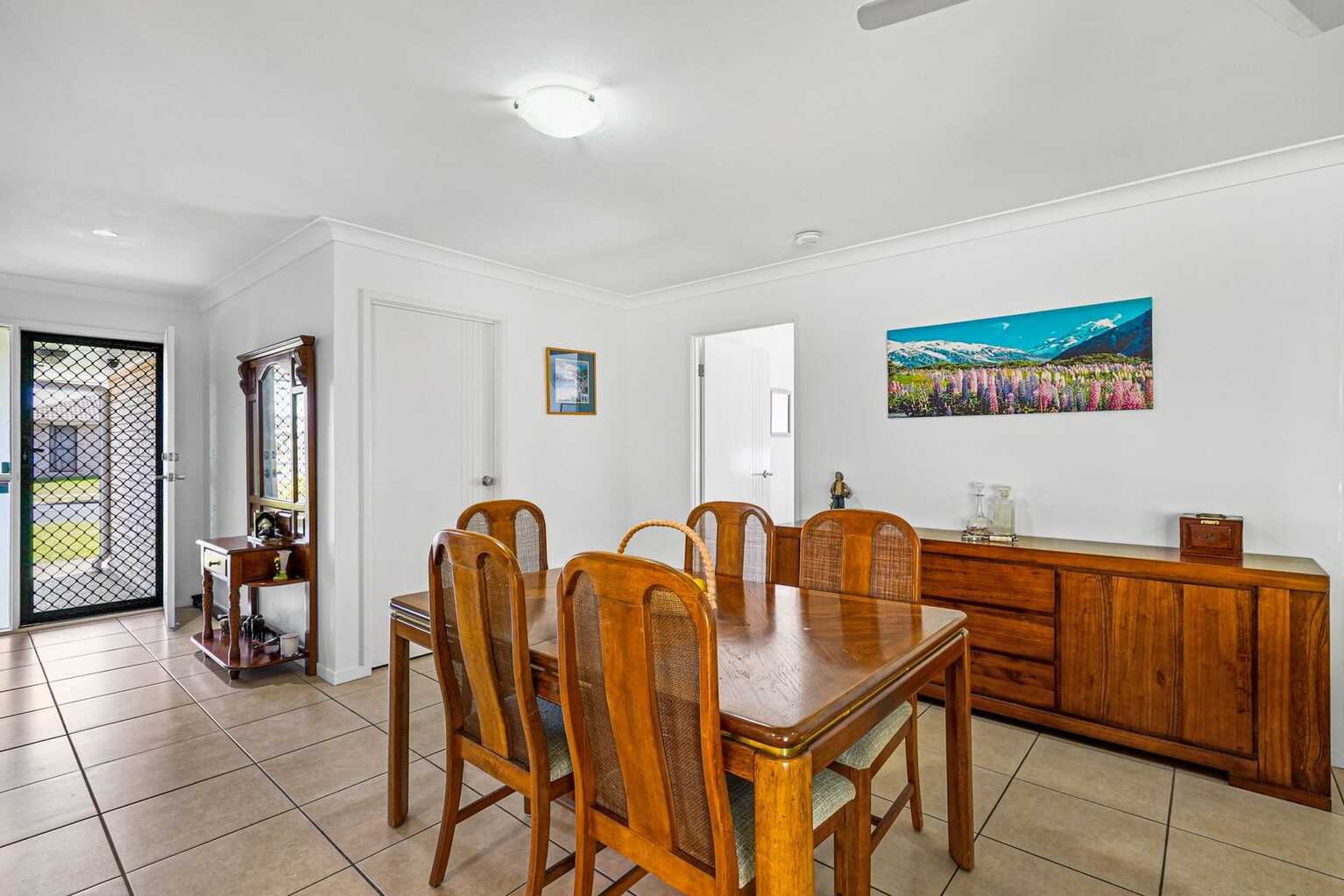 16 Lotus Avenue Bellmere